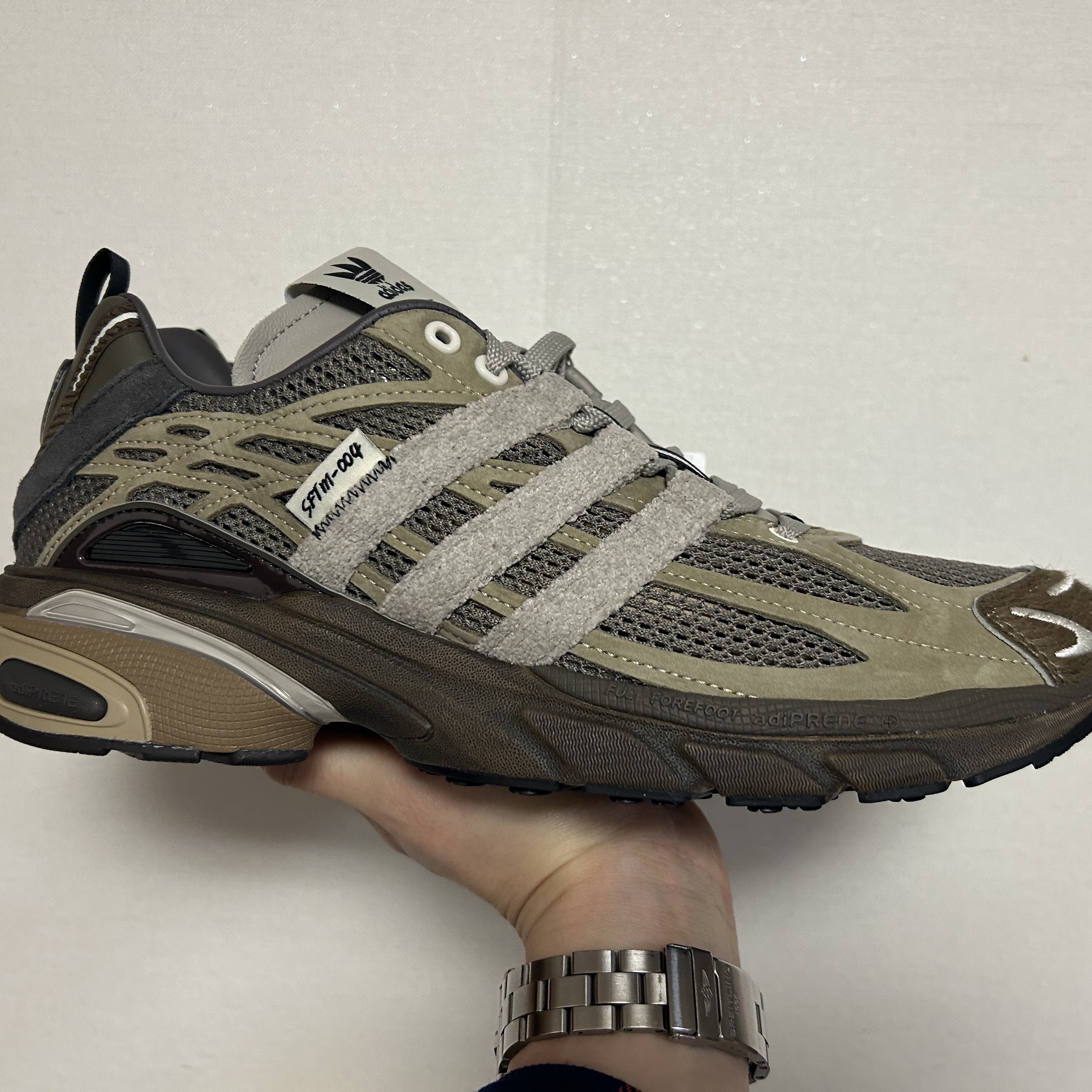 Adidas x Song for the Mute Adistar Cushion Simple Brown 착용 스타일 - 1