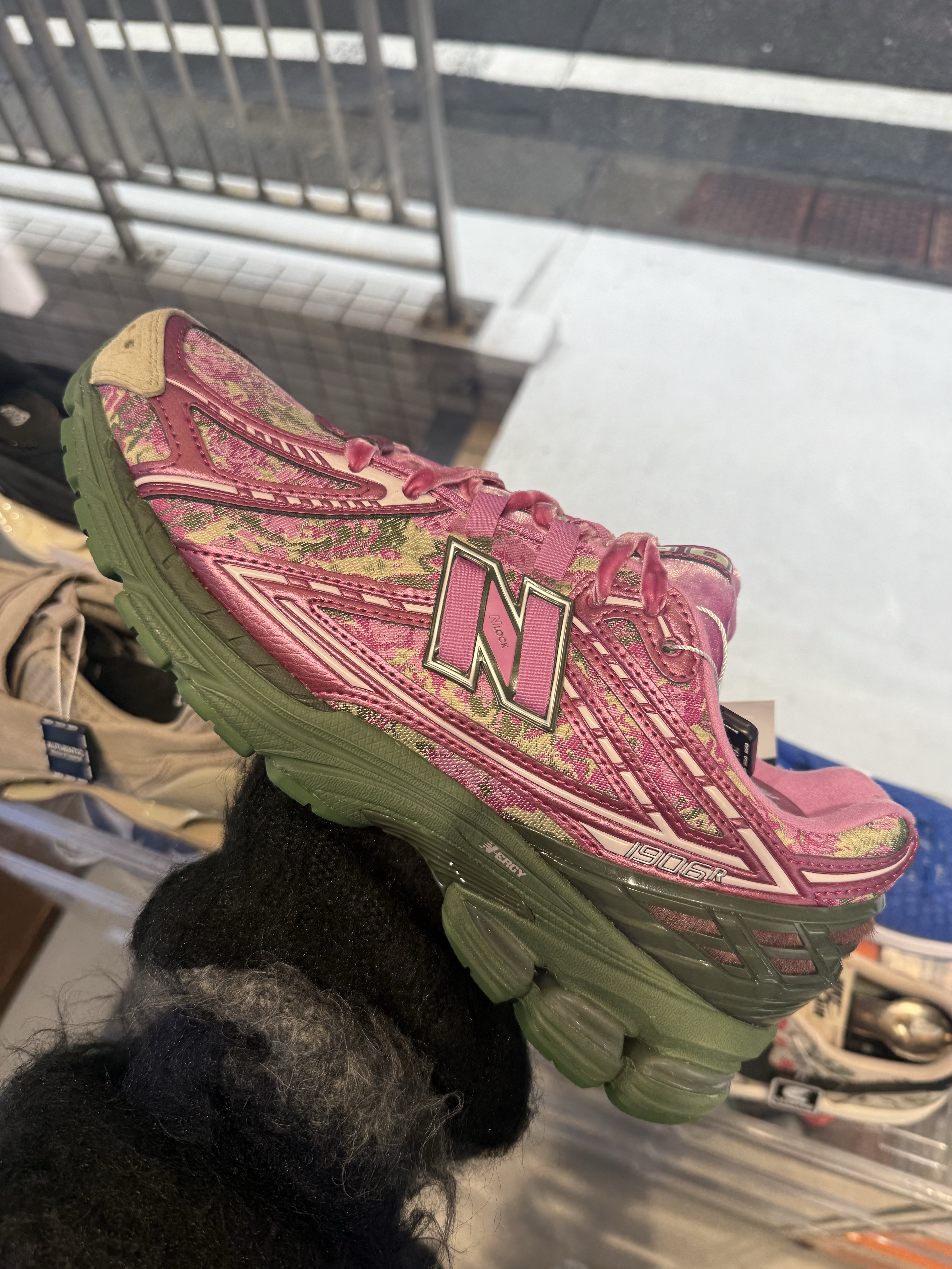 New Balance x Jack Harlow 1906R Fatigue Green Light Purple 착용 스타일