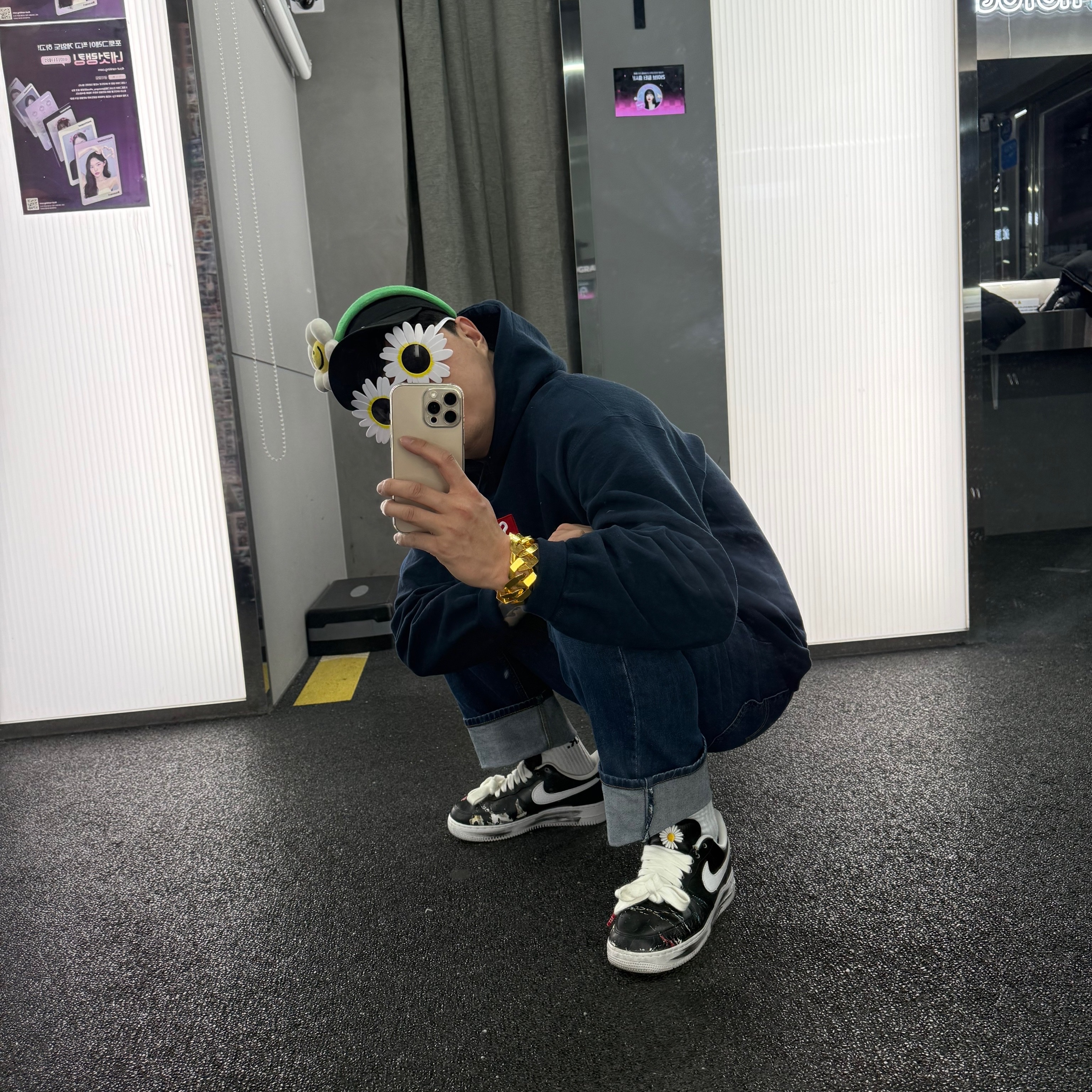 Nike x Peaceminusone Air Force 1 Low Para-Noise, Supreme Box Logo Hooded Sweatshirt Navy - 24FW 착용 스타일