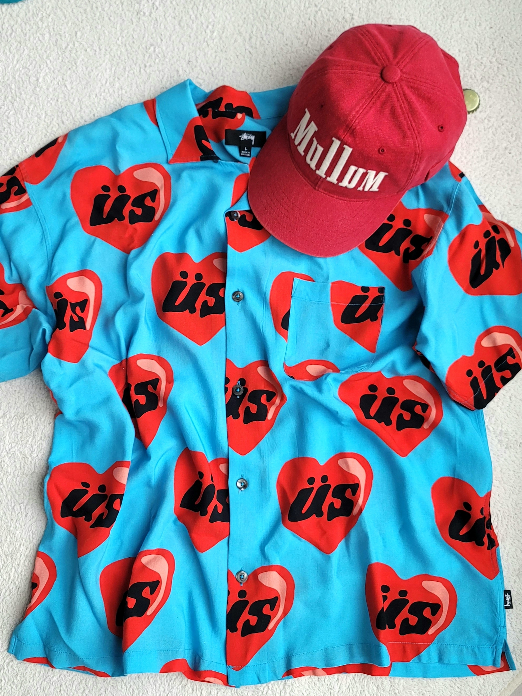 Stussy x Cactus Plant Flea Market Heart Shirt 착용 스타일