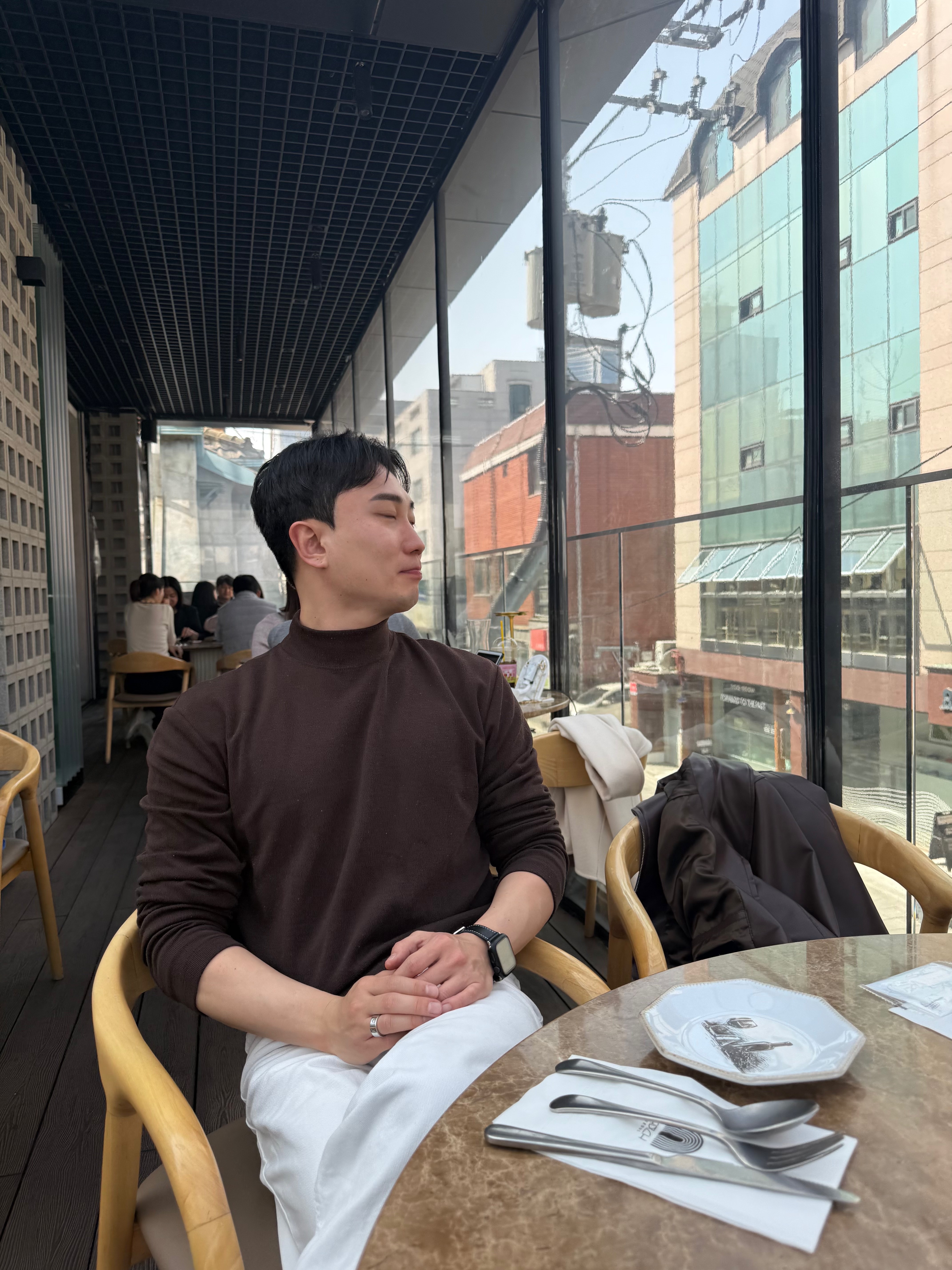 Apple Watch SE 2023 44mm GPS Midnight Aluminium Case with Sport Loop Midnight (Korean Ver.), Louis Vuitton Instinct Rings Gold & Silver (Set of 2) 착용 스타일