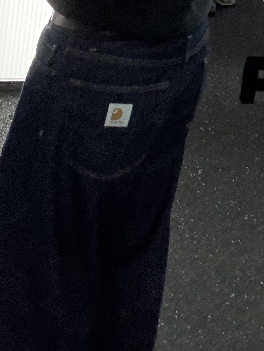 Carhartt WIP Robertson Denim Landon Pants Blue Rinsed 착용 스타일 - 3