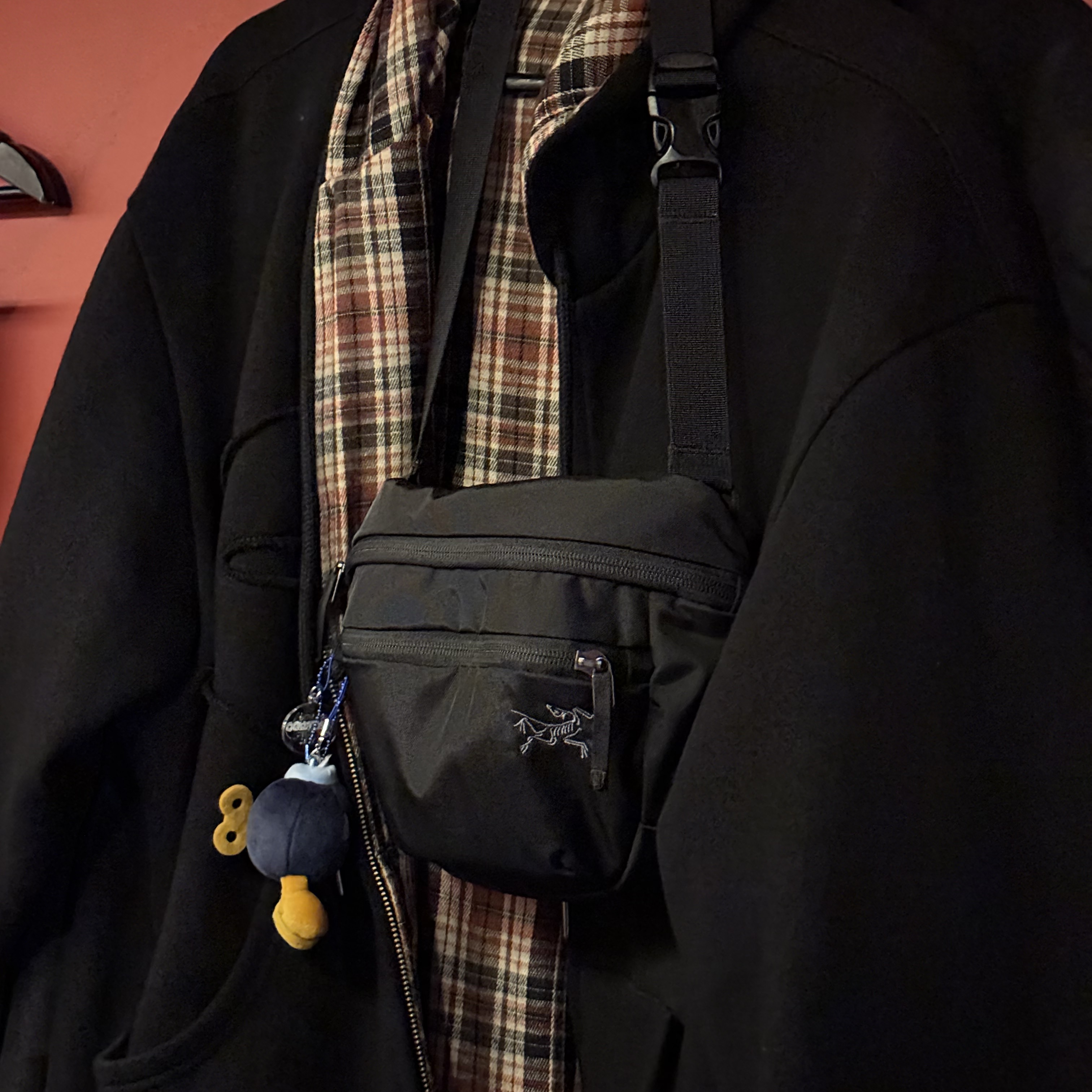 Arc'teryx Mantis 2 Waistpack Black 착용 스타일 - 2