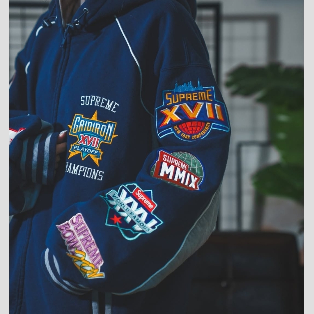Supreme Playoffs Zip Up Hooded Sweatshirt Navy - 25SS 착용 스타일 - 3