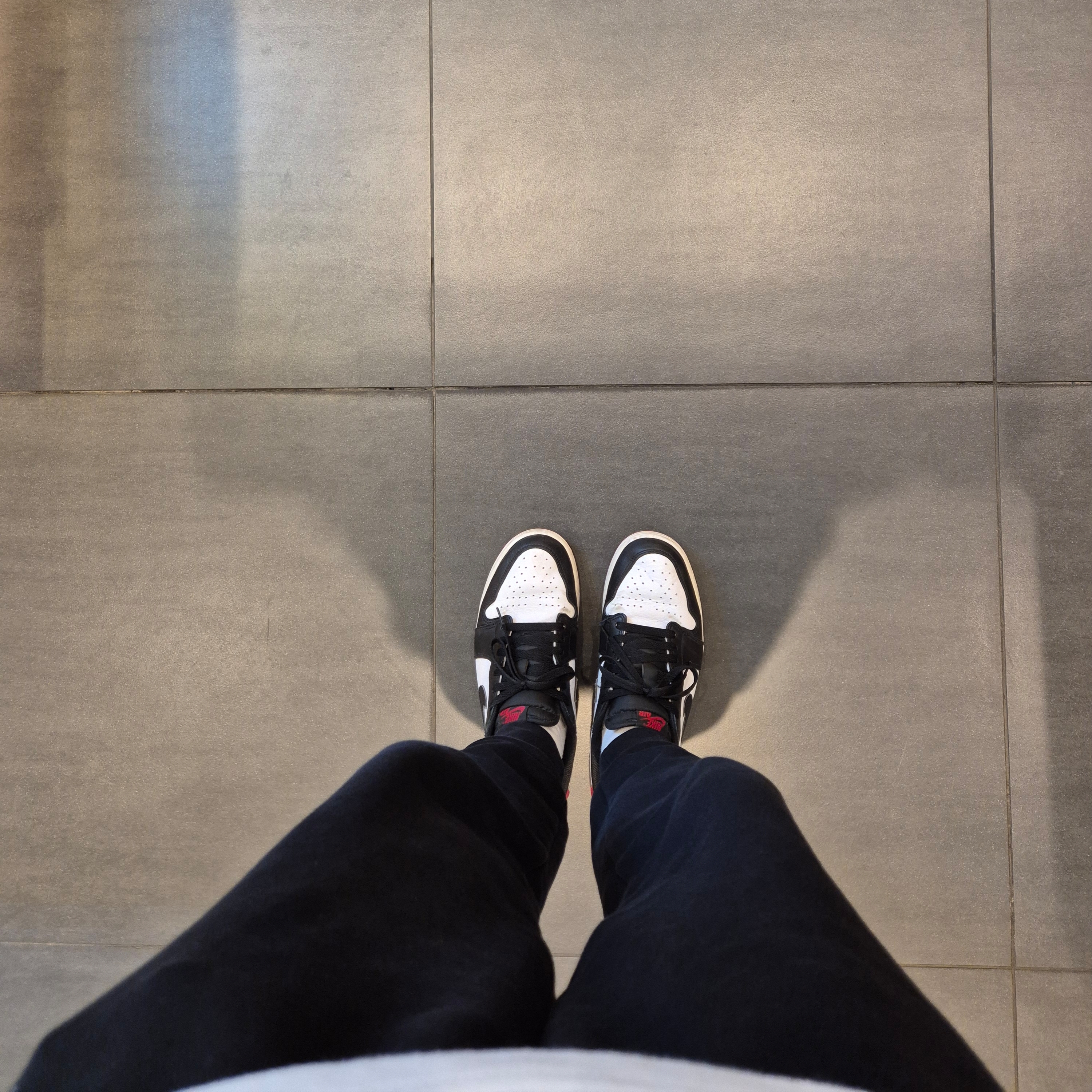 Jordan 1 Retro Low OG Black Toe 착용 스타일