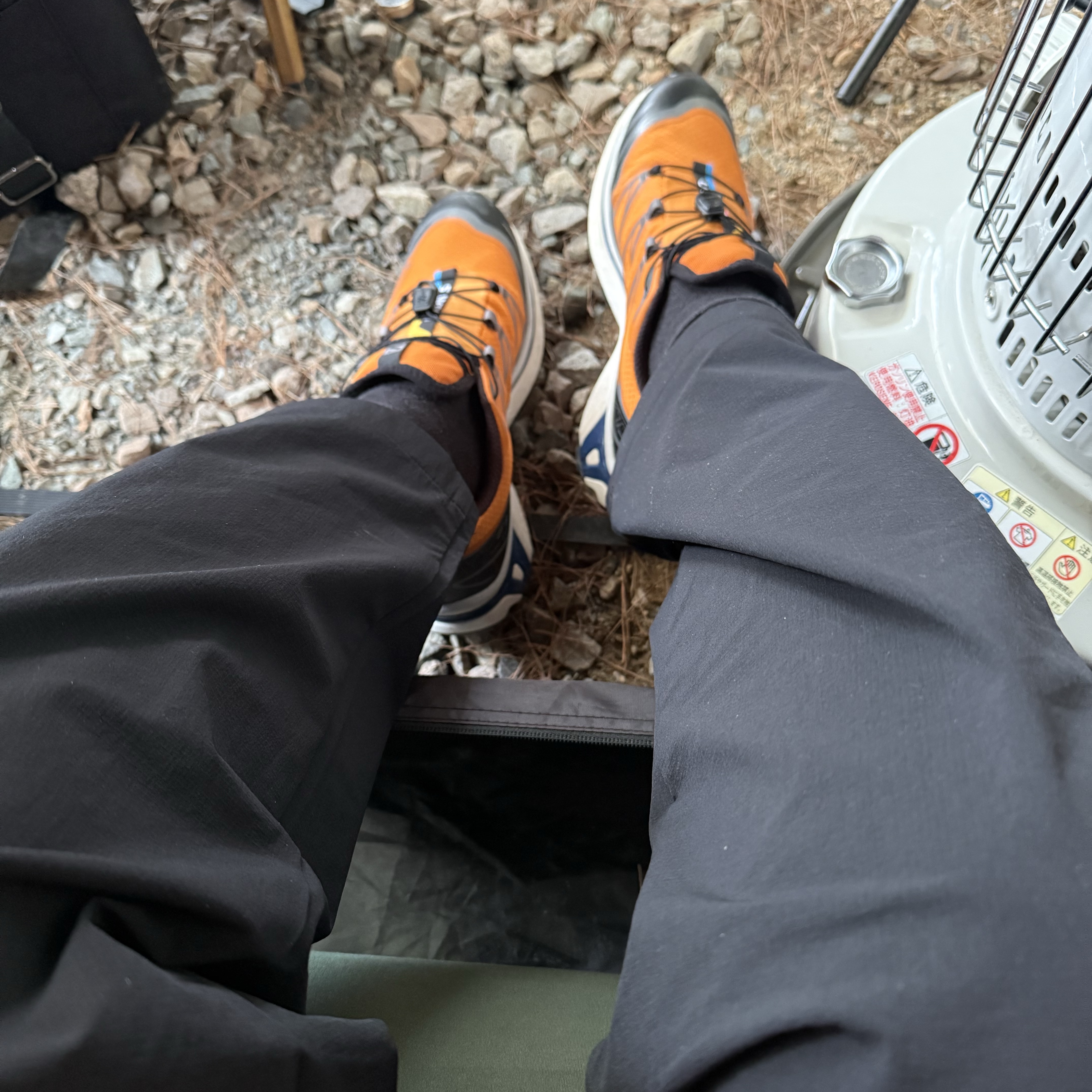 Salomon XT-6 Gore-Tex Utility Marmalade 착용 스타일