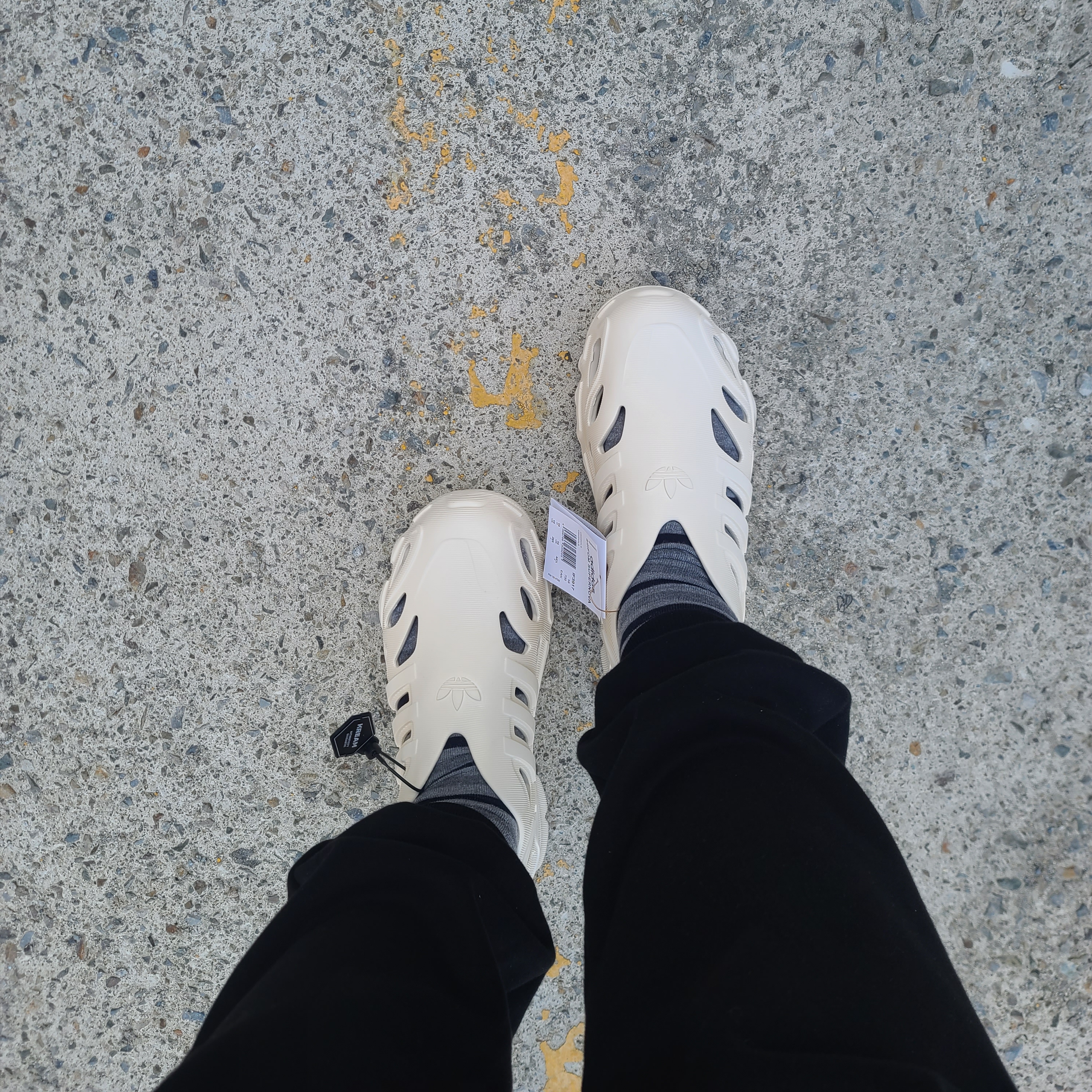 Adidas Adifom Supernova Wonder White 착용 스타일