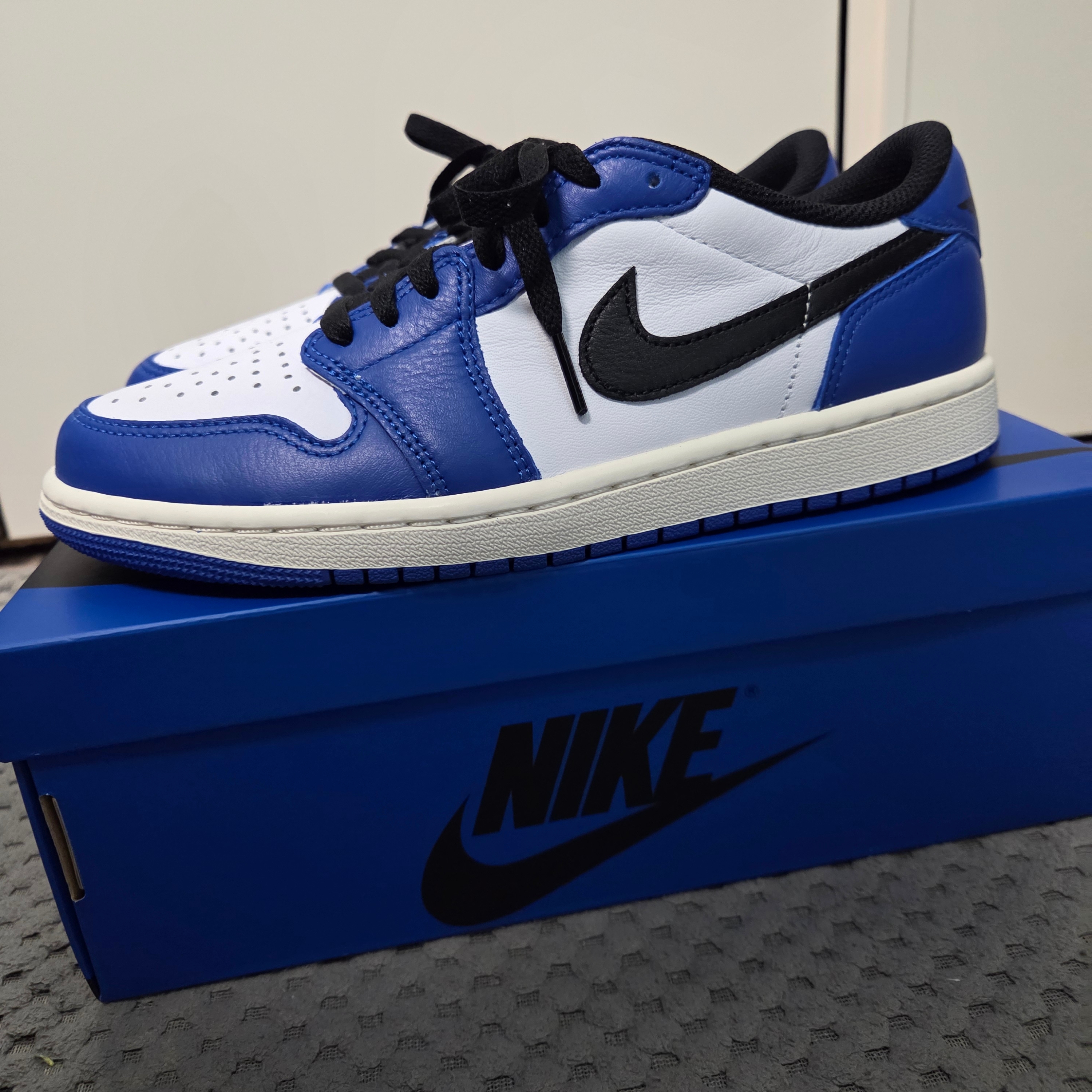Jordan 1 Retro Low OG Game Royal 착용 스타일 - 2