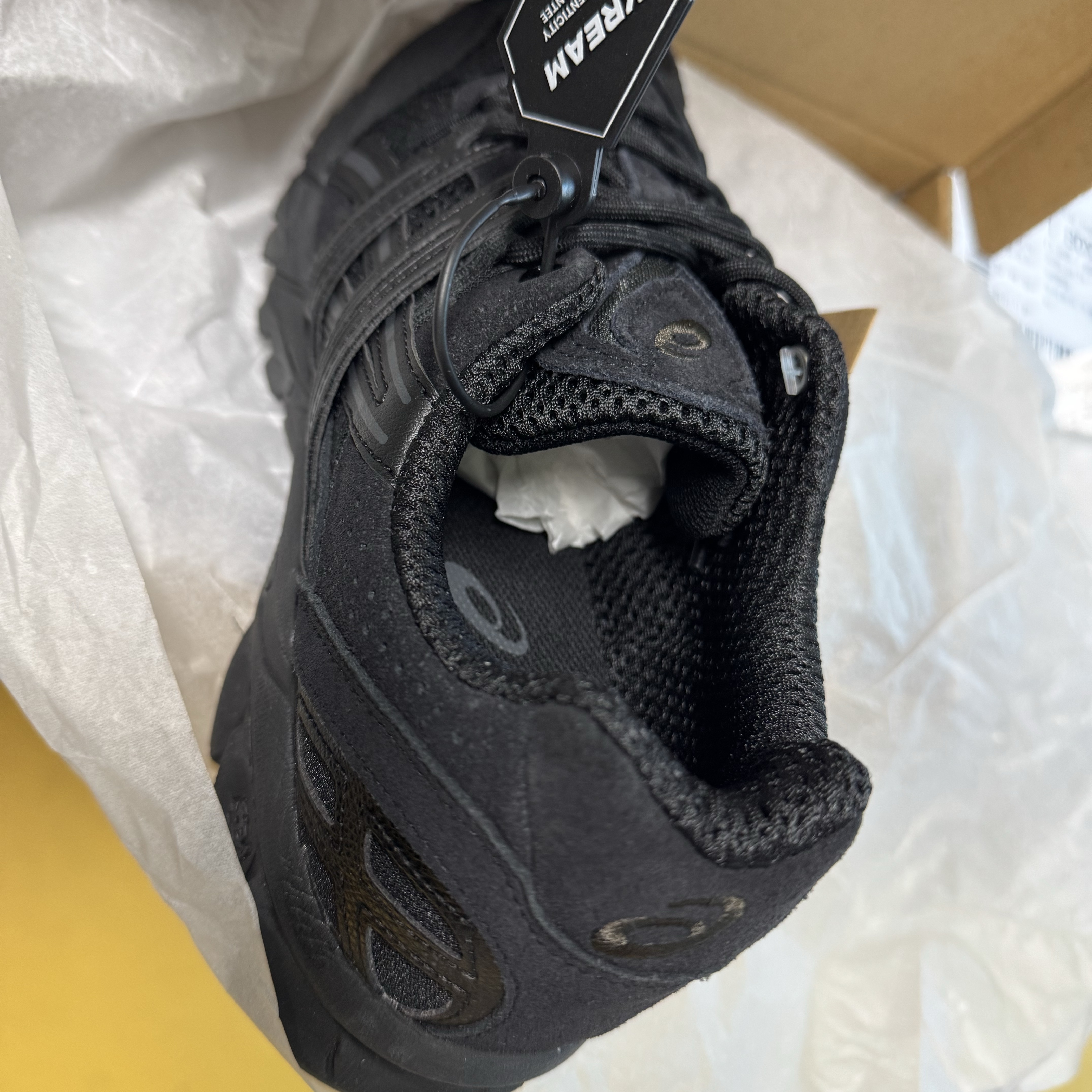 Asics Gel-Sonoma 15-50 Black 착용 스타일 - 3
