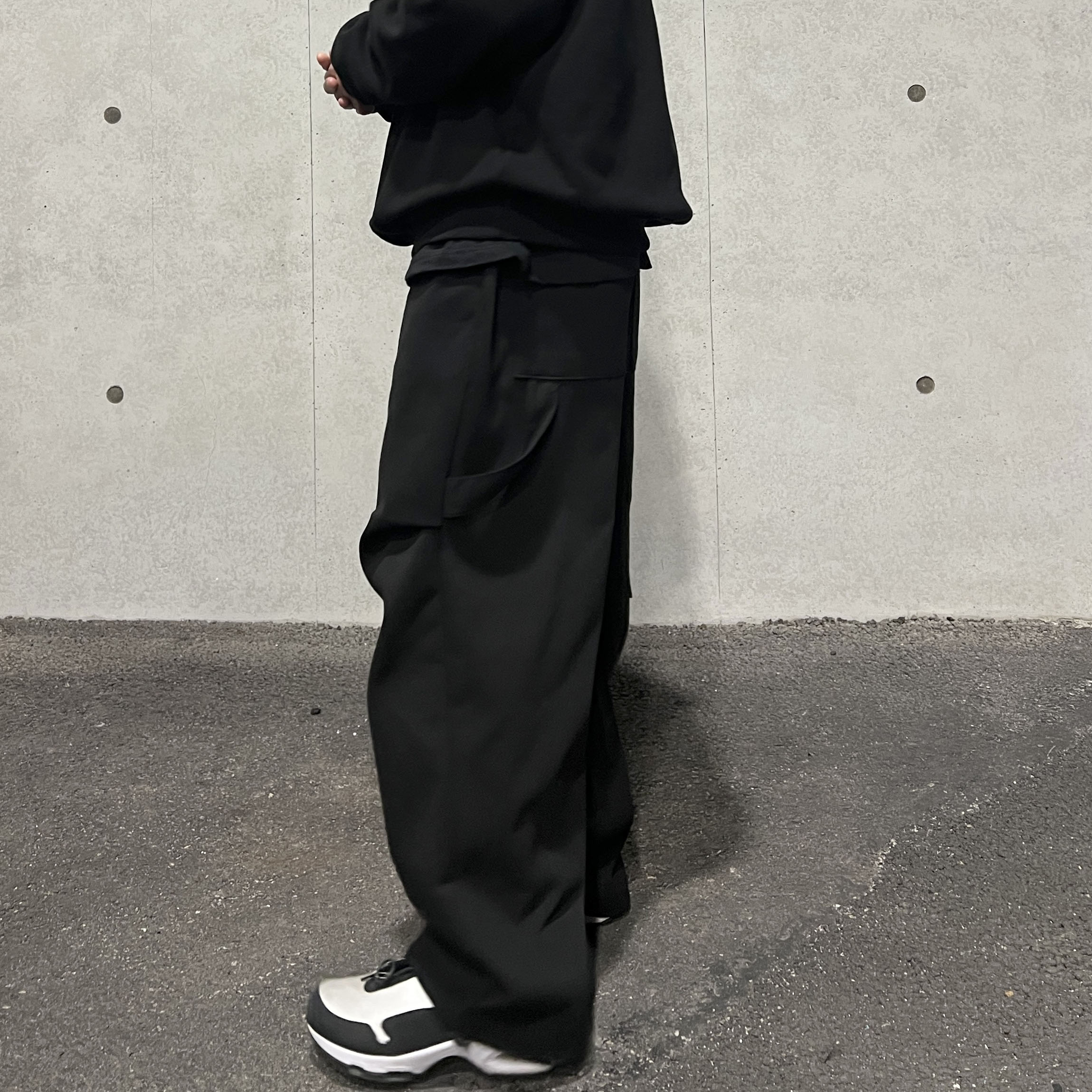 Nike x Comme des Garcons Homme Plus Air Max Sunder SP White Black, Nike x Comme des Garcons Homme Plus Air Max Sunder SP White 착용 스타일 - 5
