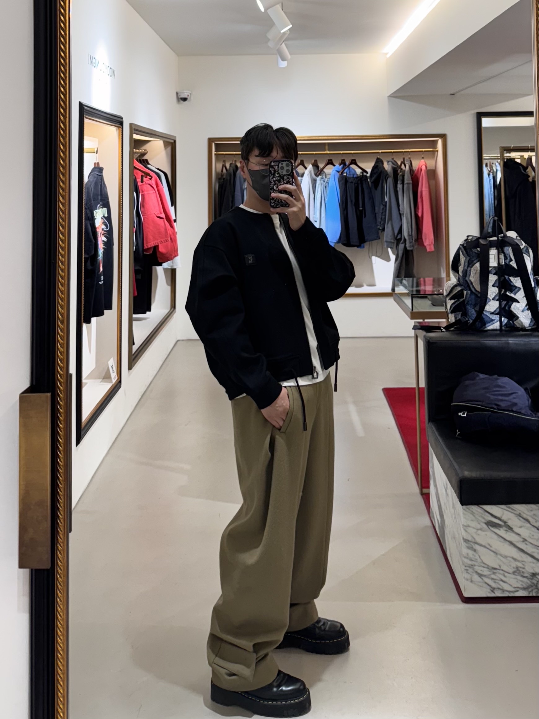 Wooyoungmi Flower Dyeing Hooded Black - 25SS, Wooyoungmi Tweed Blouson Jumper Navy - 23SS 착용 스타일 - 2
