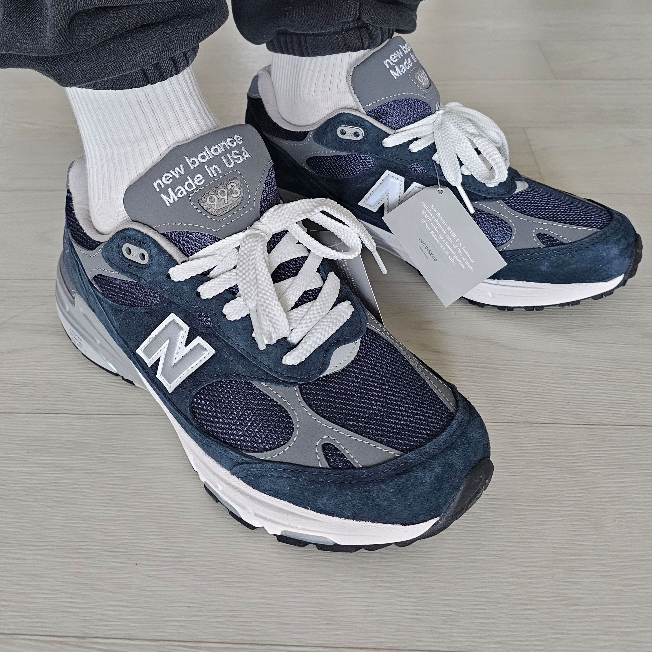 New Balance 993 Made in USA Navy - D Standard 착용 스타일