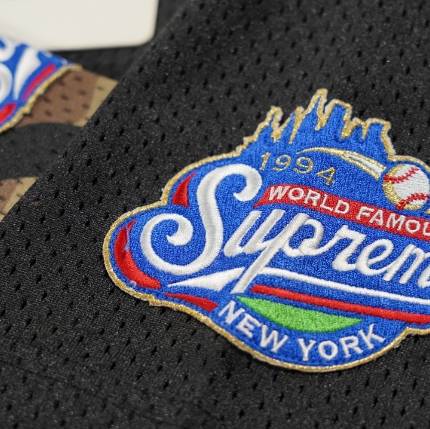 Supreme S Logo Baseball Henley Woodland Camo - 24FW 착용 스타일 - 3