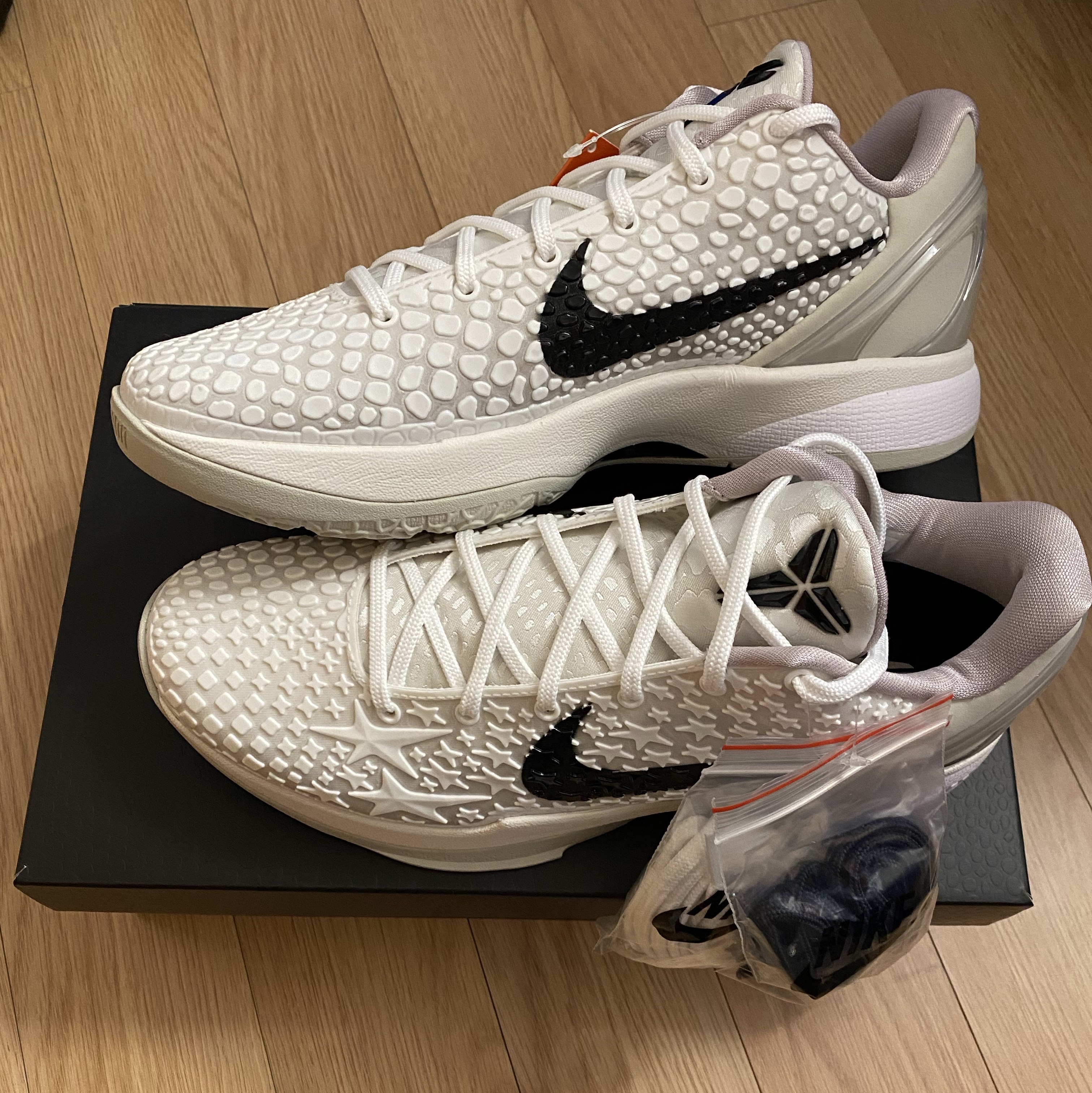 Nike Kobe 6 Protro Sail 착용 스타일