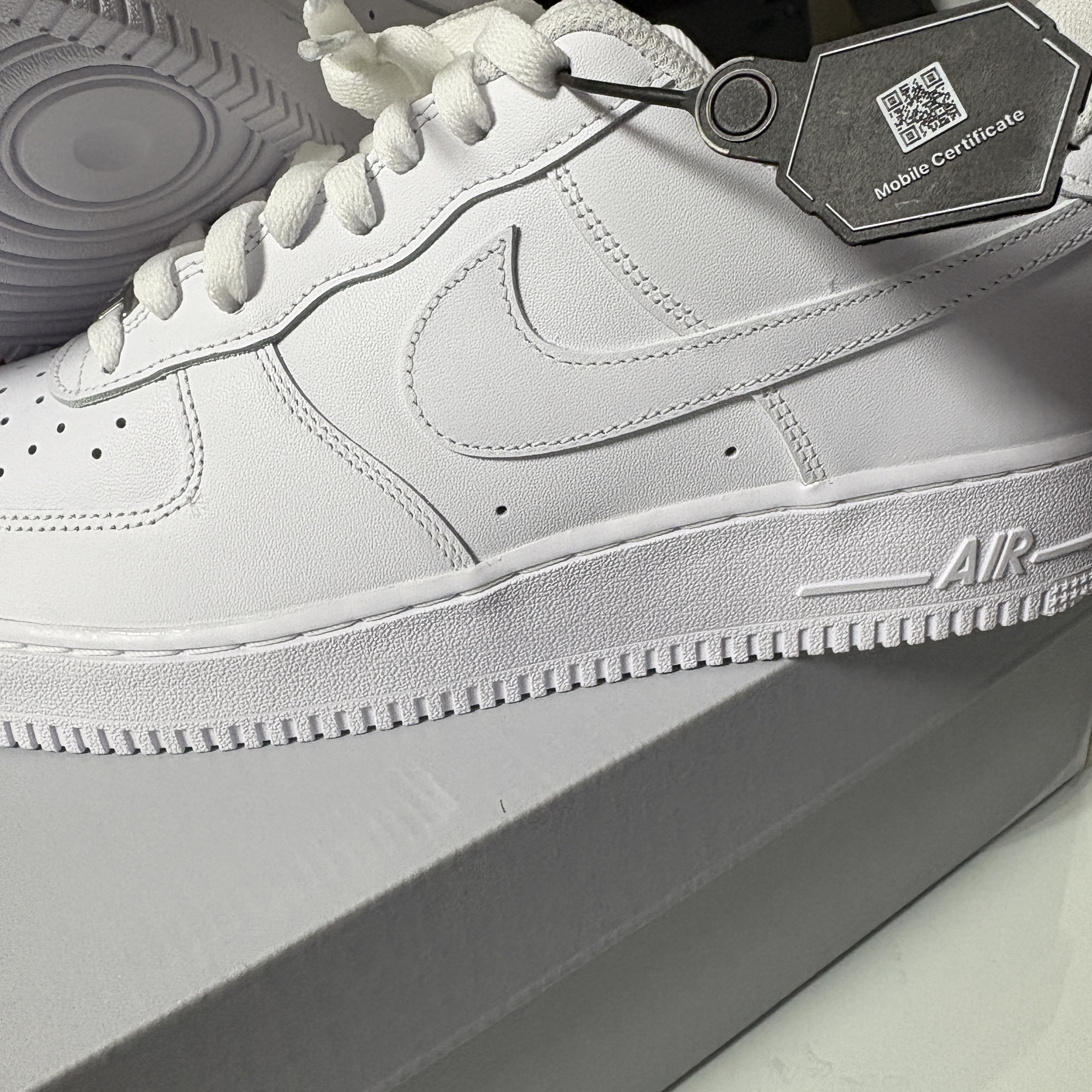 Nike Air Force 1 '07 Low White 착용 스타일