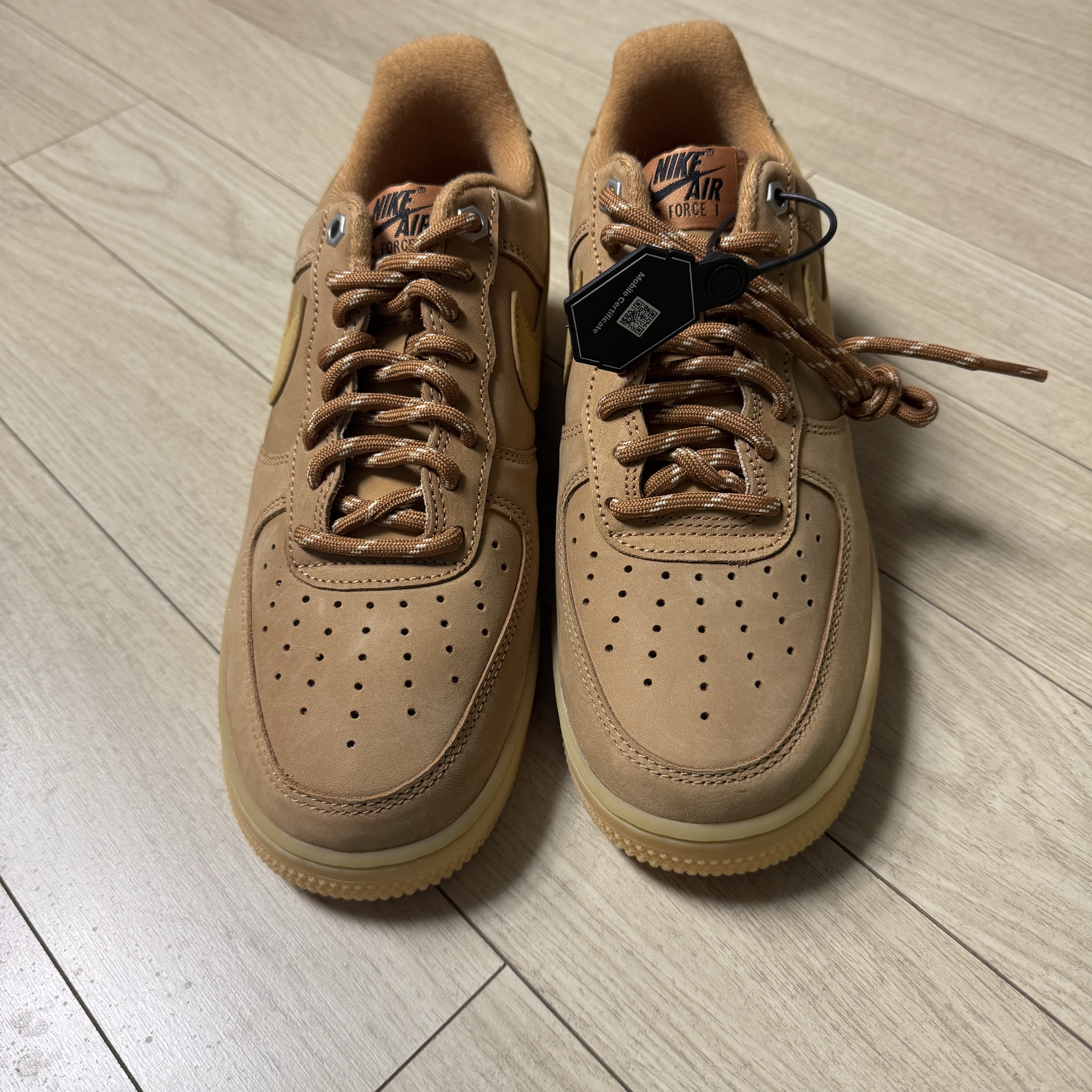 Nike Air Force 1 '07 WB Flax 착용 스타일 - 2