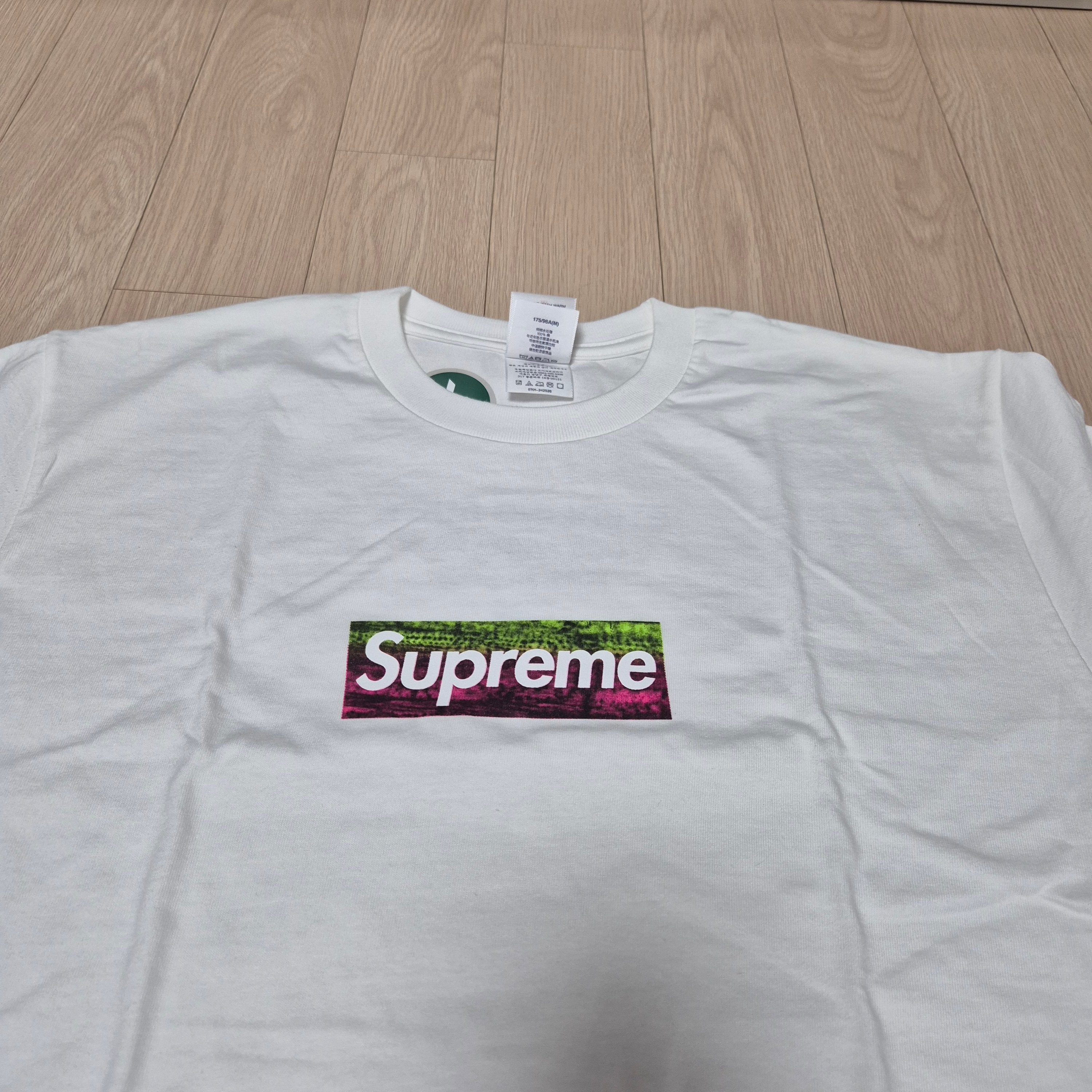 Supreme Los Angeles Fire Relief Box Logo T-Shirt White - 25SS 착용 스타일 - 8