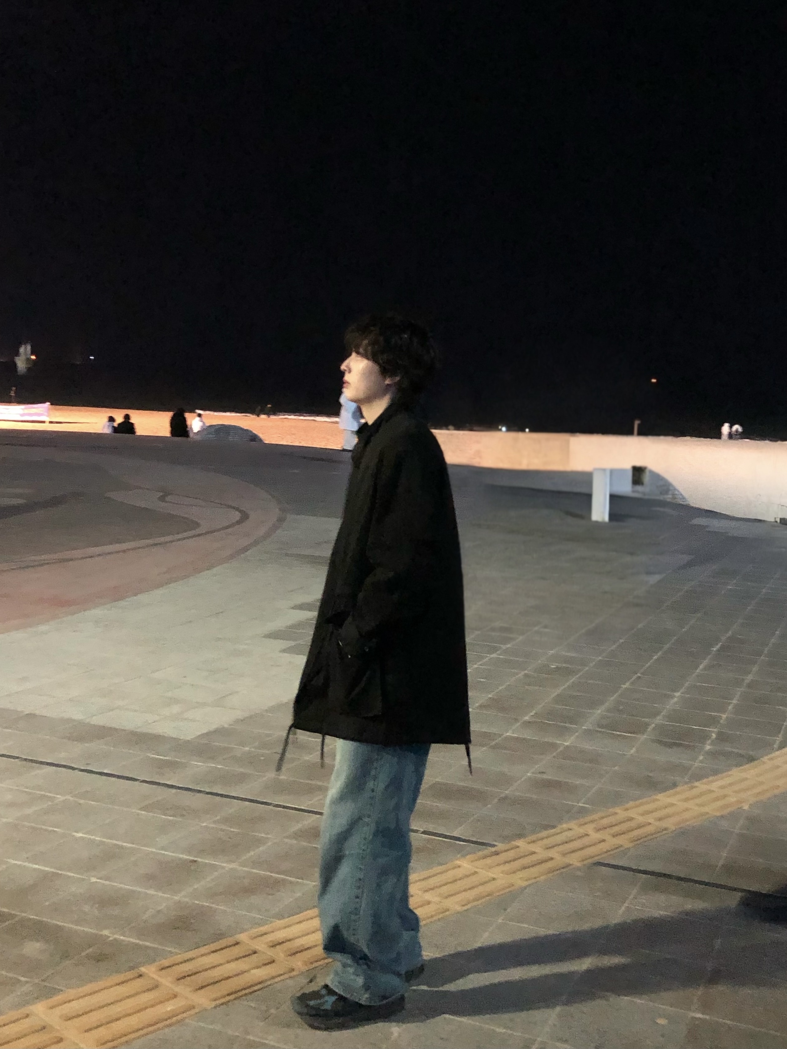 뉴발란스 x 스톤 아일랜드 991v2 메이드 인 UK 블랙 올리브 나이트 착용 스타일 - 3