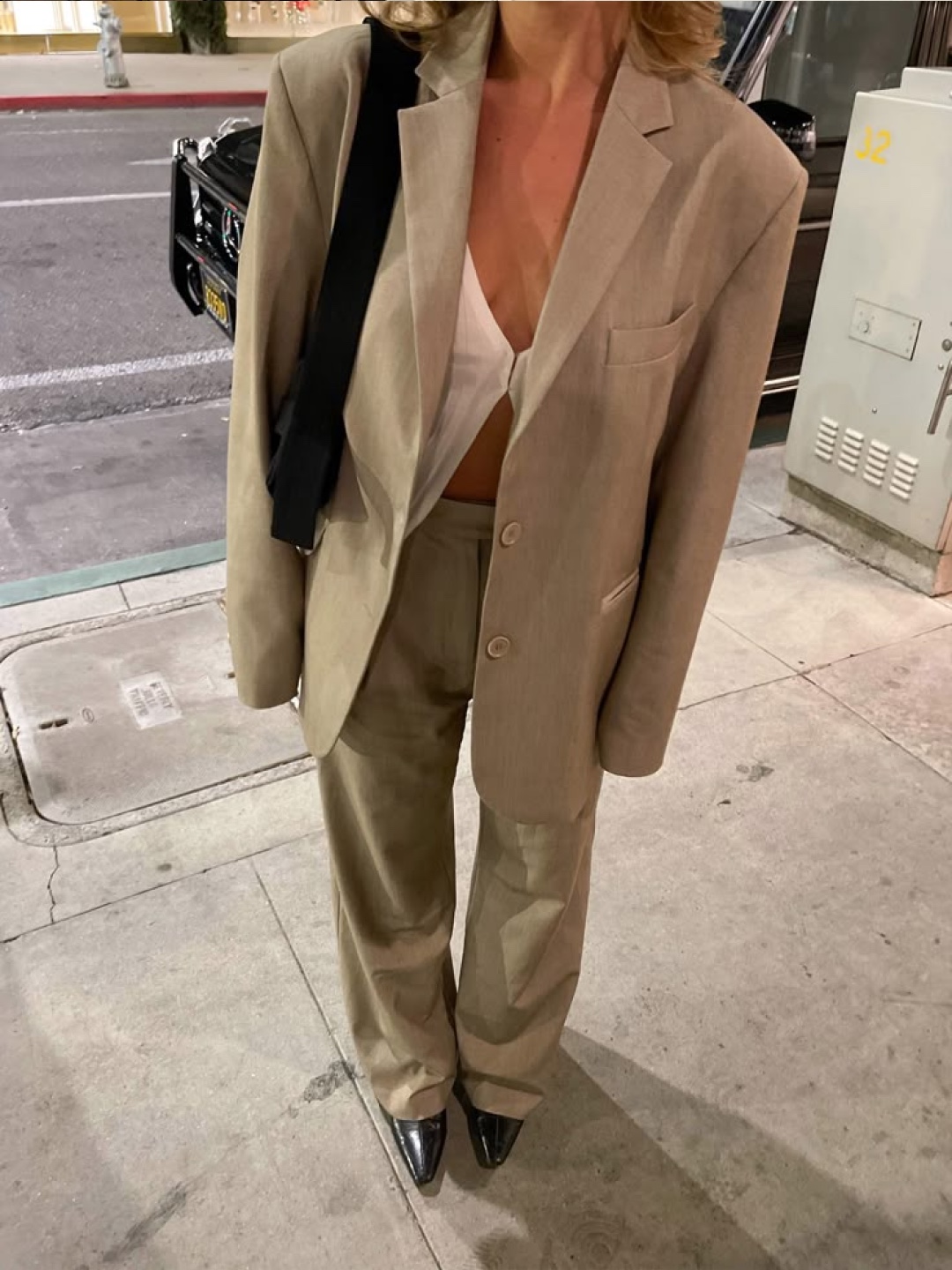 Zara x Ader Error Striped Oversize Blazer Grey, Suade Two Tuck Stripe Slacks Gray 착용 스타일 - 4