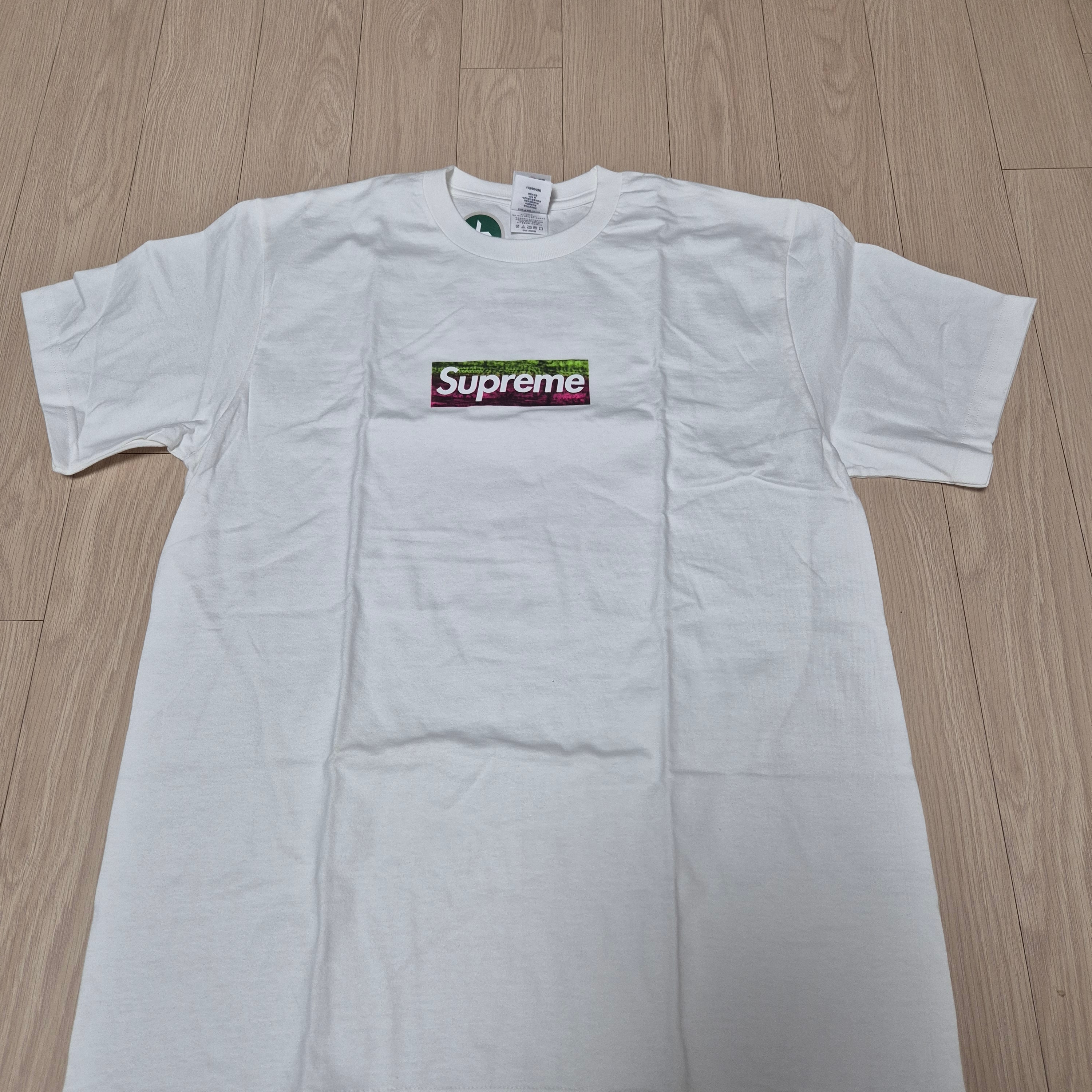 Supreme Los Angeles Fire Relief Box Logo T-Shirt White - 25SS 착용 스타일 - 6