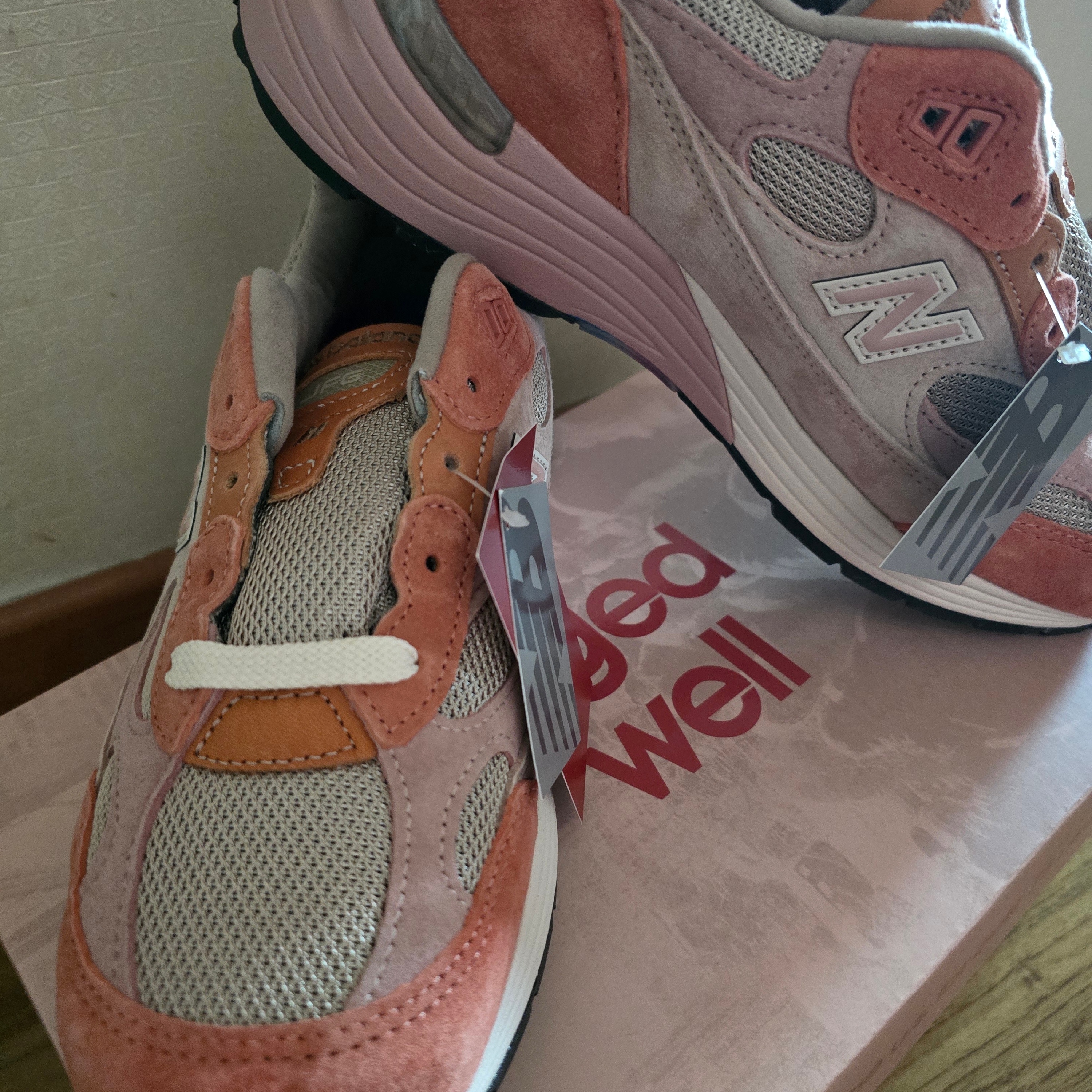 New Balance x Joe Freshgoods 992 Made in USA Aged Well 착용 스타일 - 2