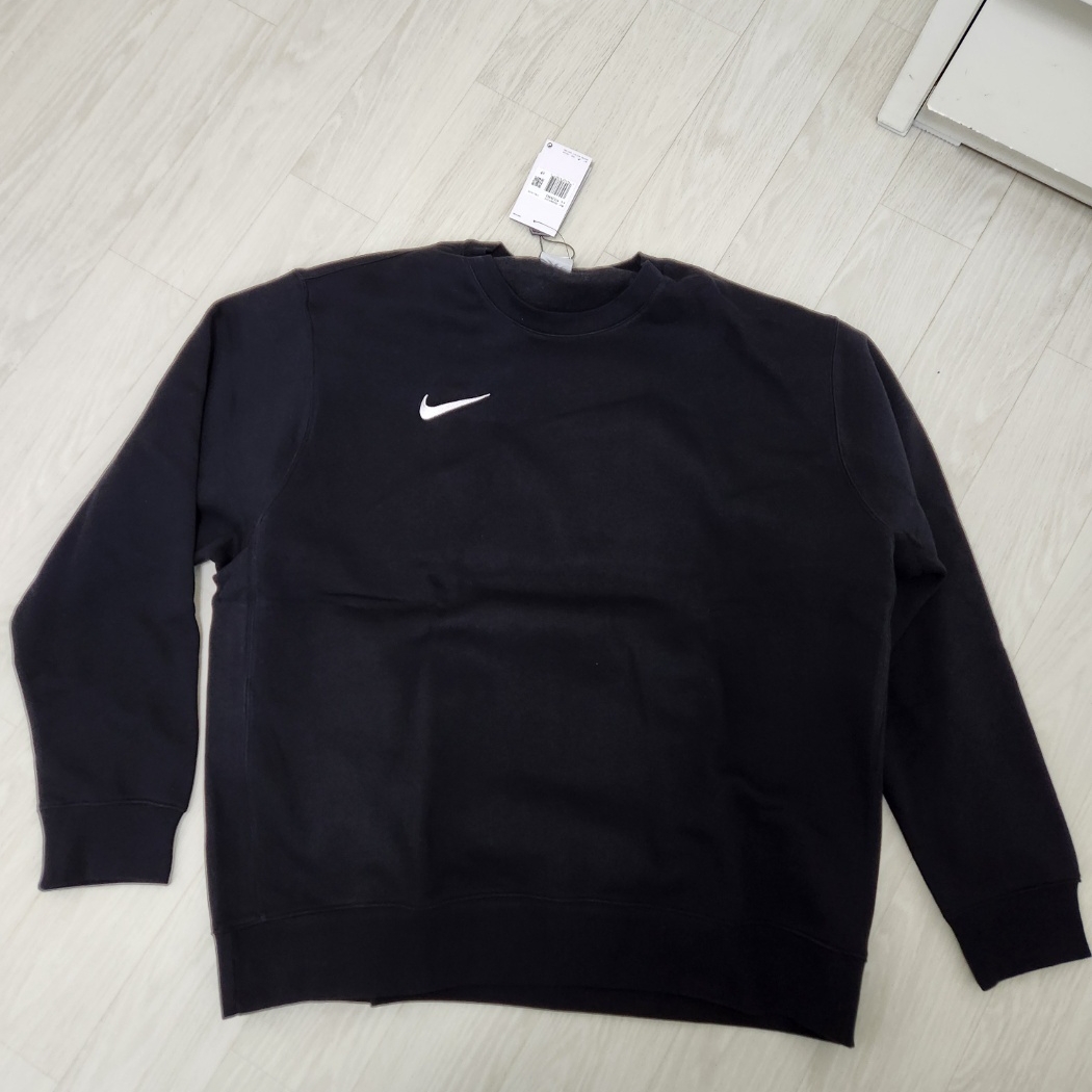 Nike Park Crew Sweatshirt Black 착용 스타일