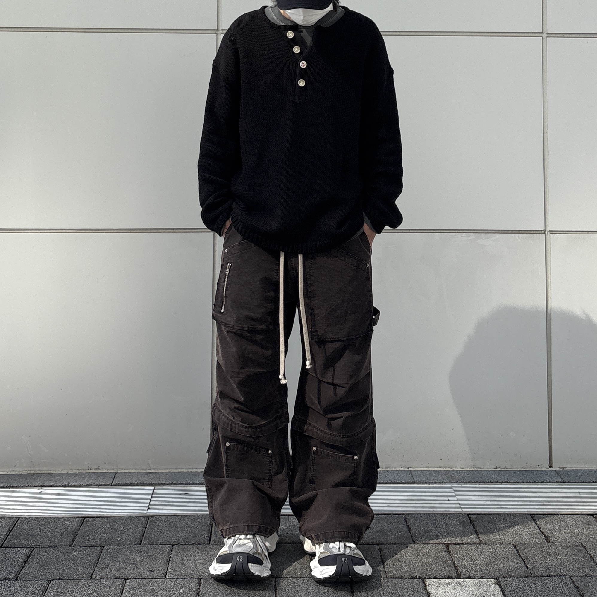 Flavorism VTG Detachable Ripstop Cargo pants Washed Brown 착용 스타일