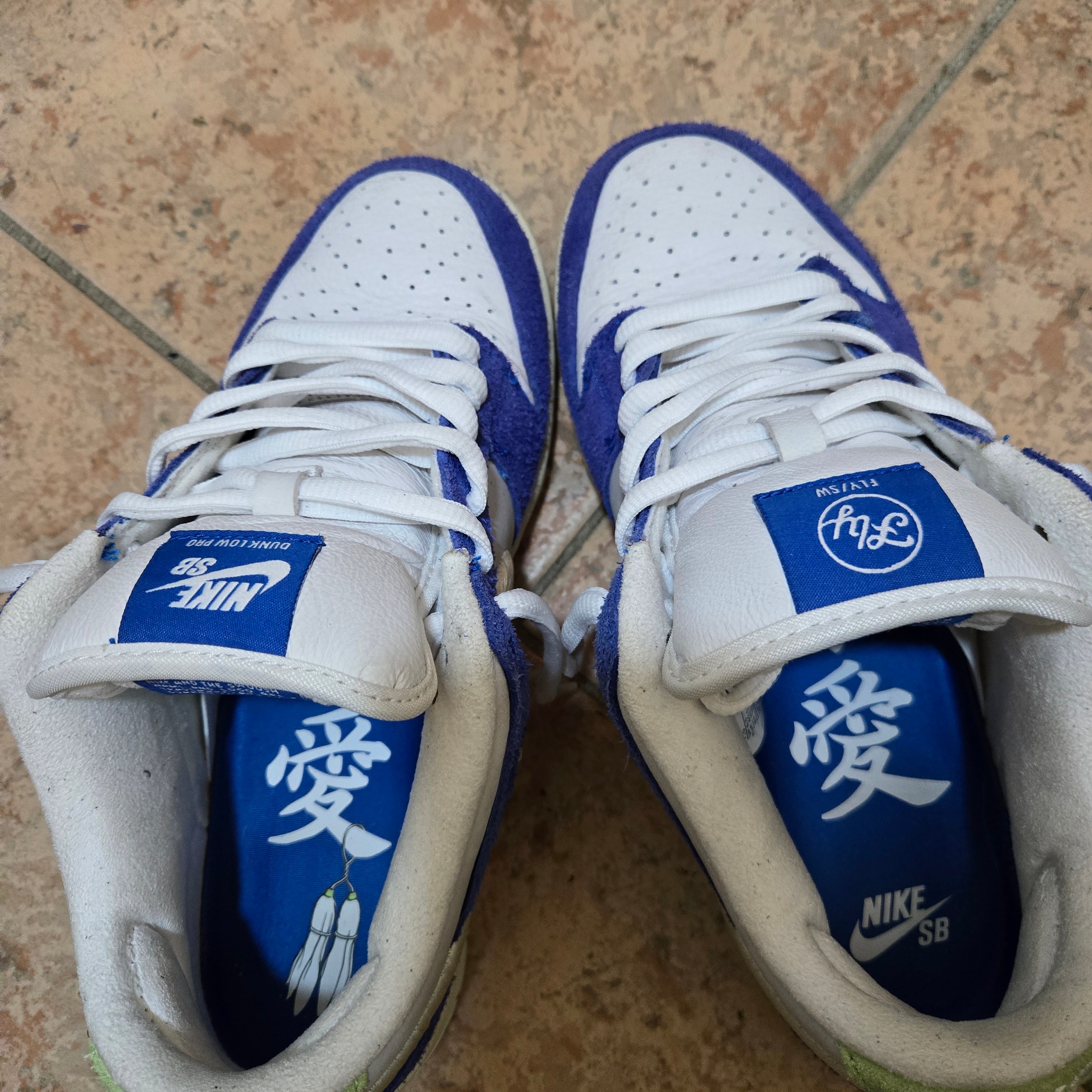 Nike x Fly Streetwear SB Dunk Low Pro Gardenia 착용 스타일