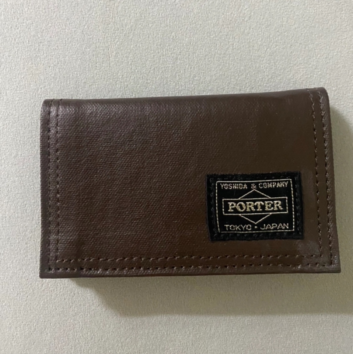 Porter Freestyle Multi Coin Case Brown 착용 스타일