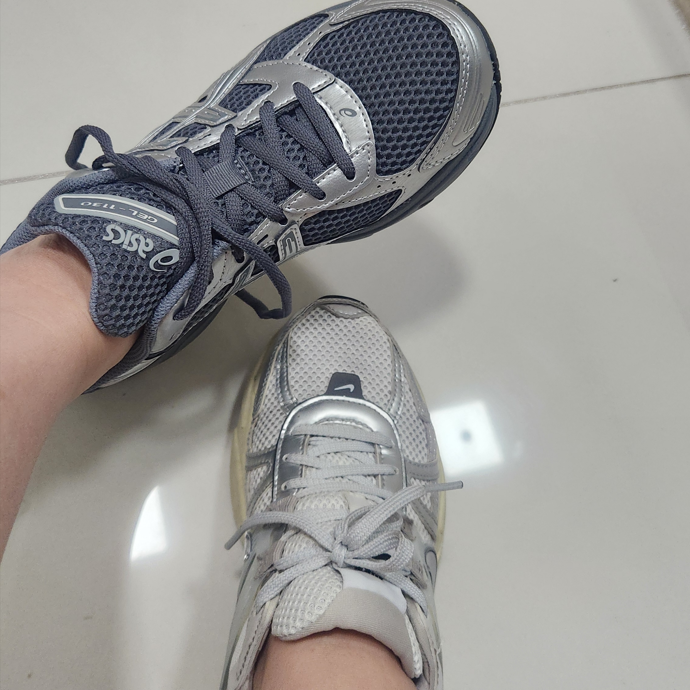 Asics Gel-1130 Steel Grey Pure Silver 착용 스타일 - 2