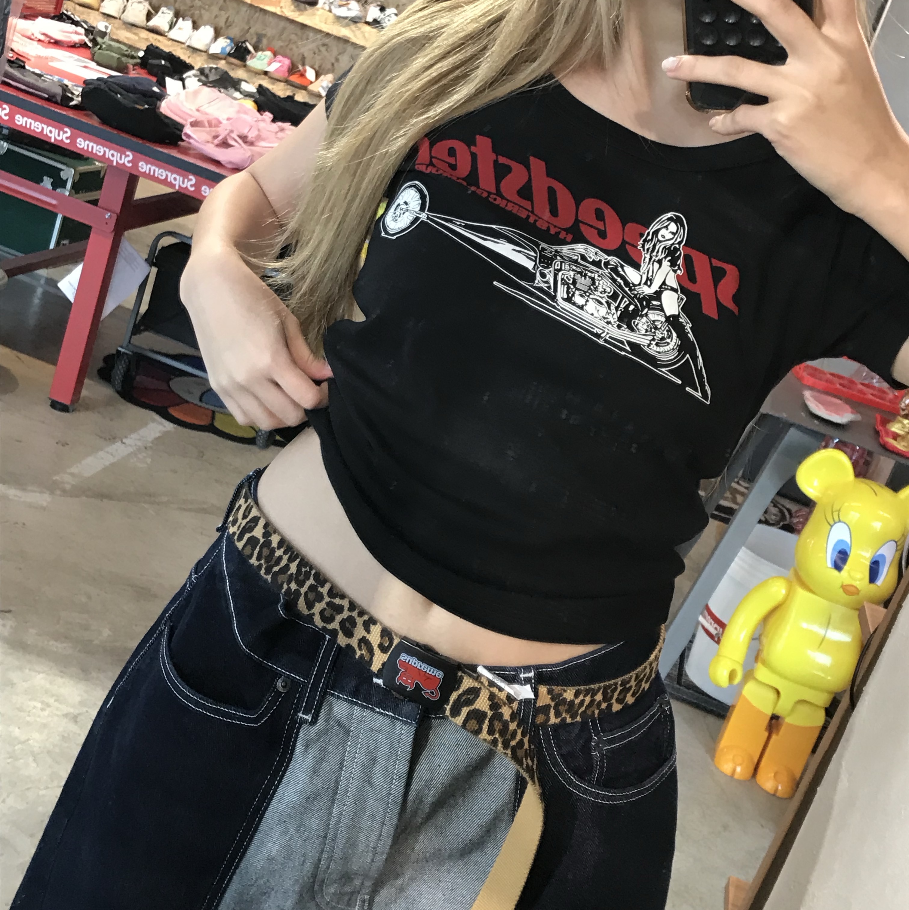 (W) Hysteric Glamour Speedster Chibi T-Shirt Black, Supreme x Toy Machine Webbing Belt Leopard - 24SS 착용 스타일 - 1