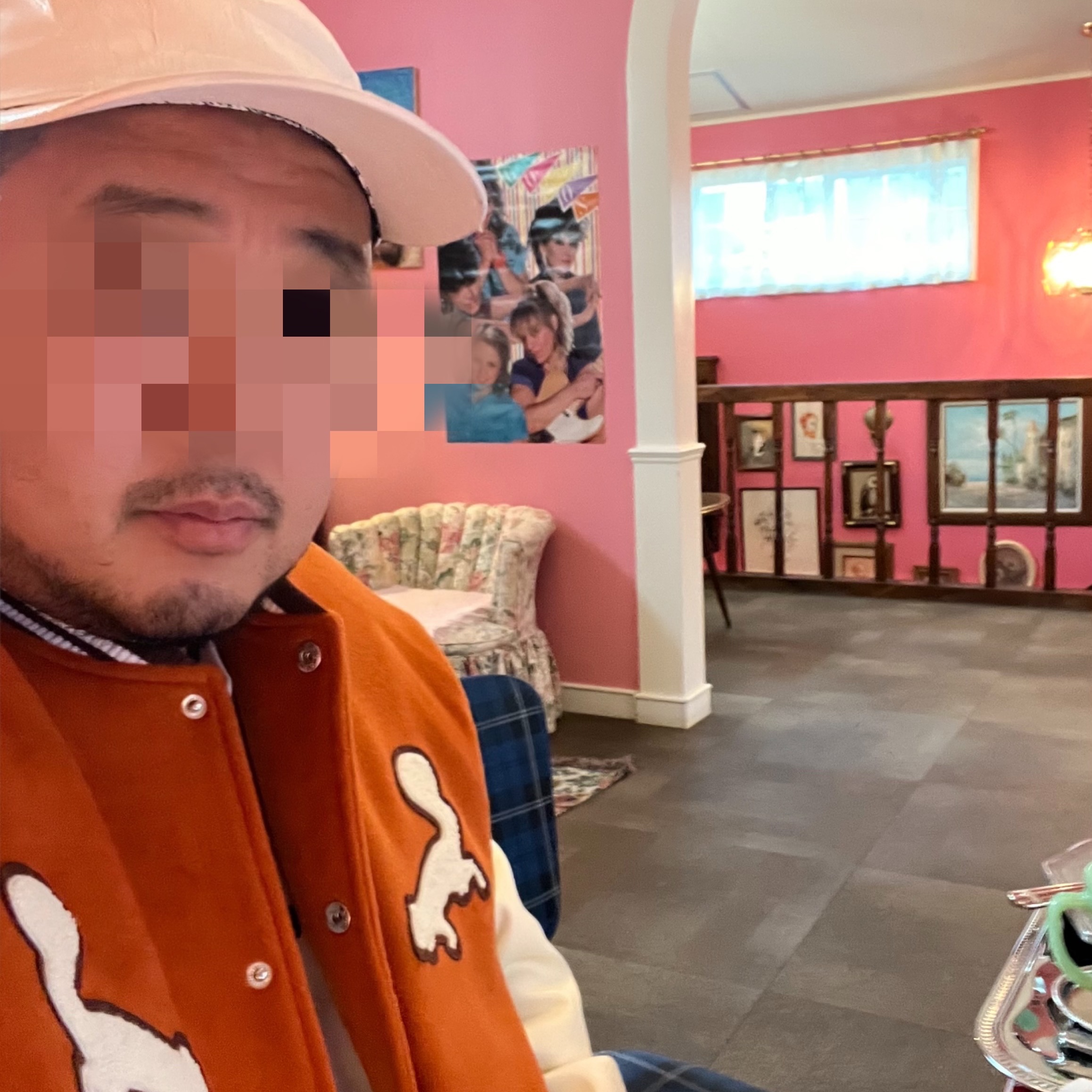 Vandy The Pink Bonsai Varsity Jacket, Supreme x MM6 Maison Margiela Painted Camp Cap White - 24SS 착용 스타일 - 1