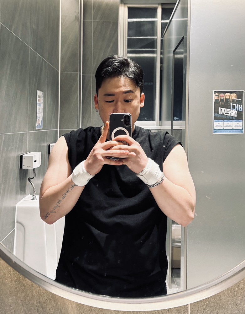 KREAM 프로필 이미지