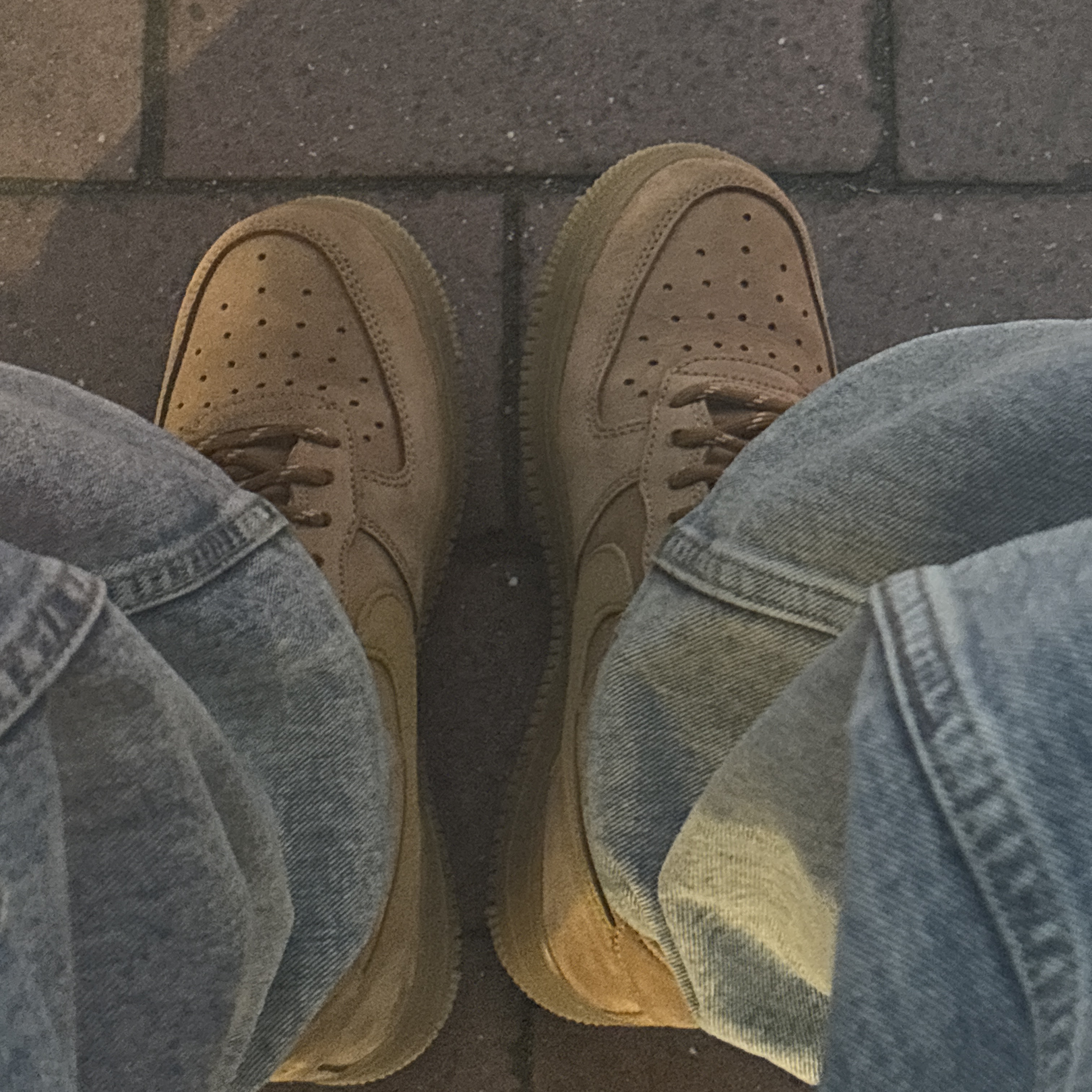 (W) Nike Air Force 1 '07 WB Flax Wheat 착용 스타일