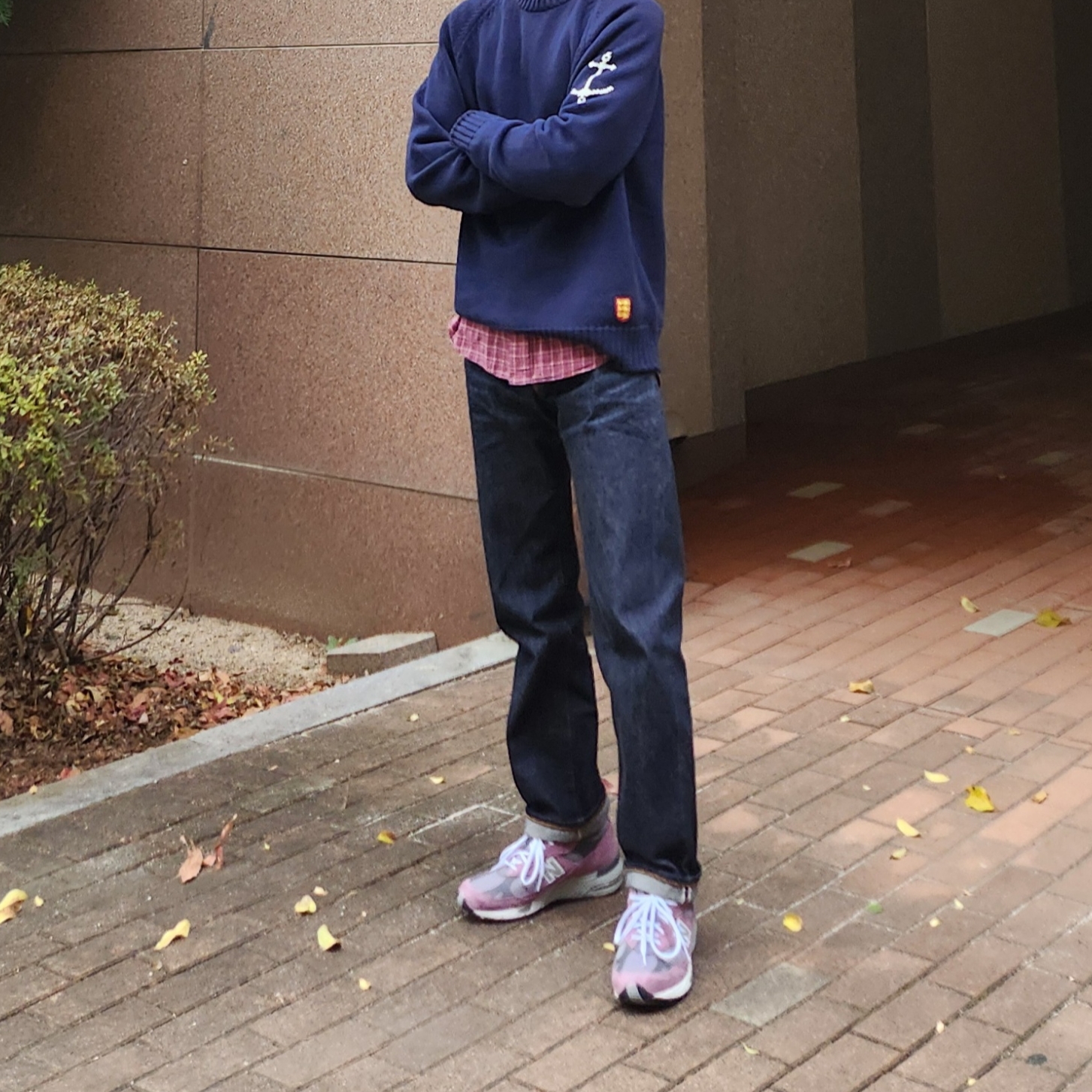 New Balance 991 Made in UK Pink Grey 착용 스타일