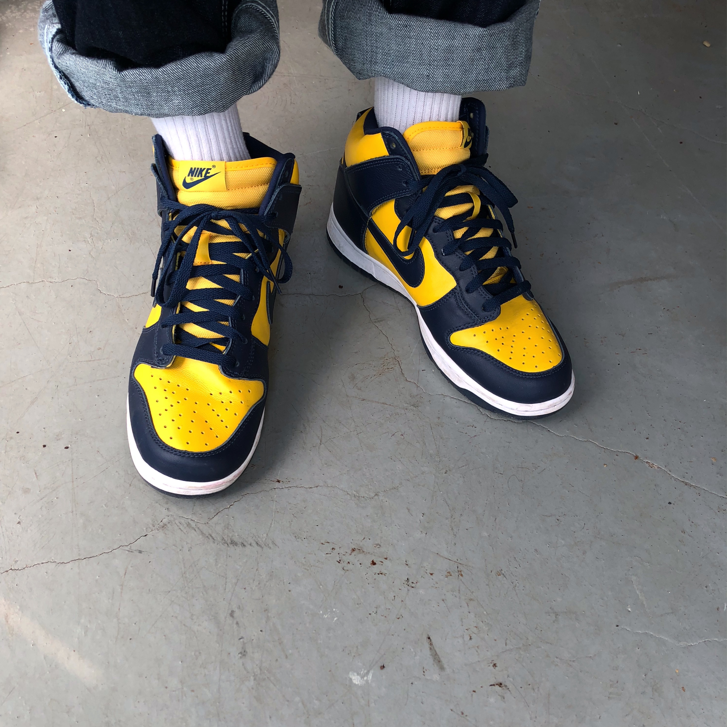 Nike Dunk High SP Maize & Blue 착용 스타일