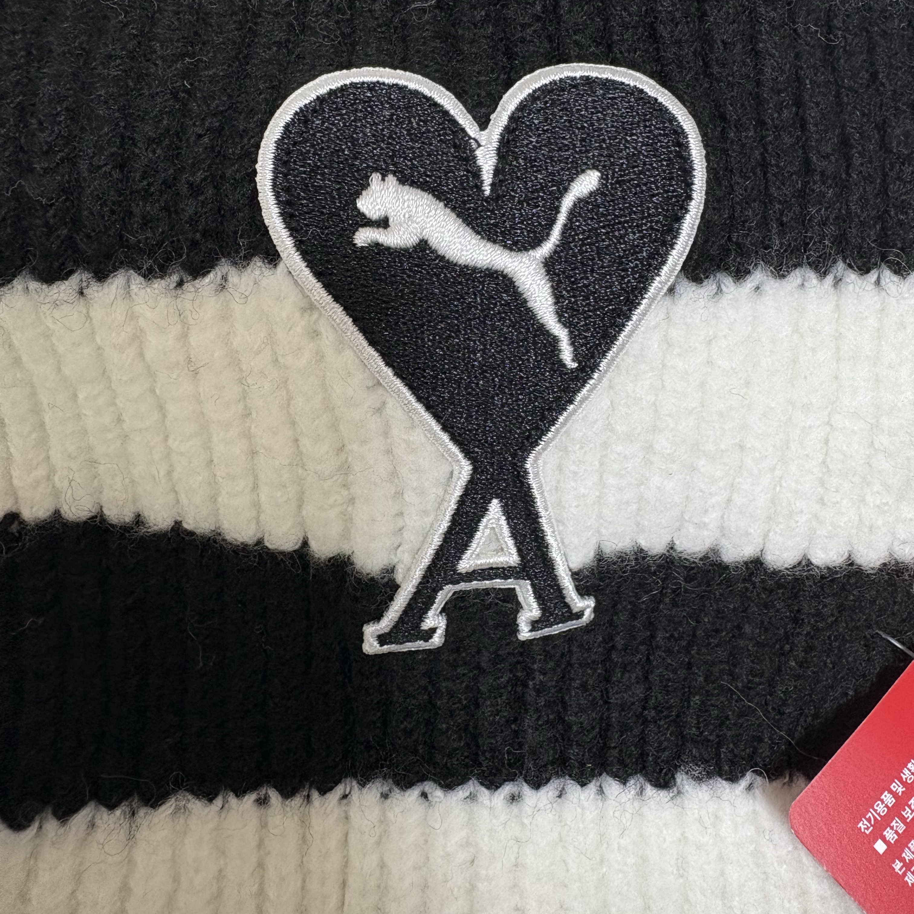 Puma x AMI Scarf Black White 착용 스타일