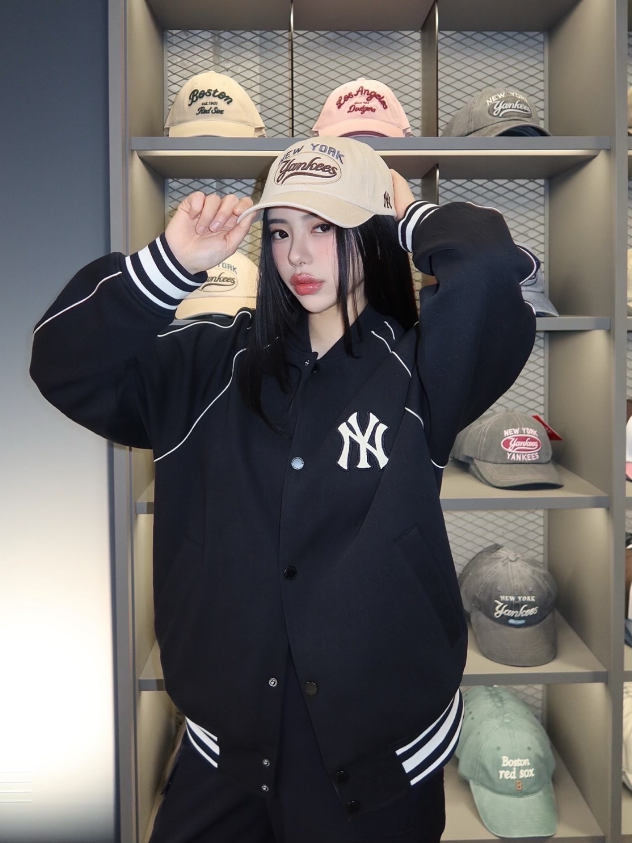 Converse x Drkshdw Turbowpn Black Cream 착용 스타일 - 2