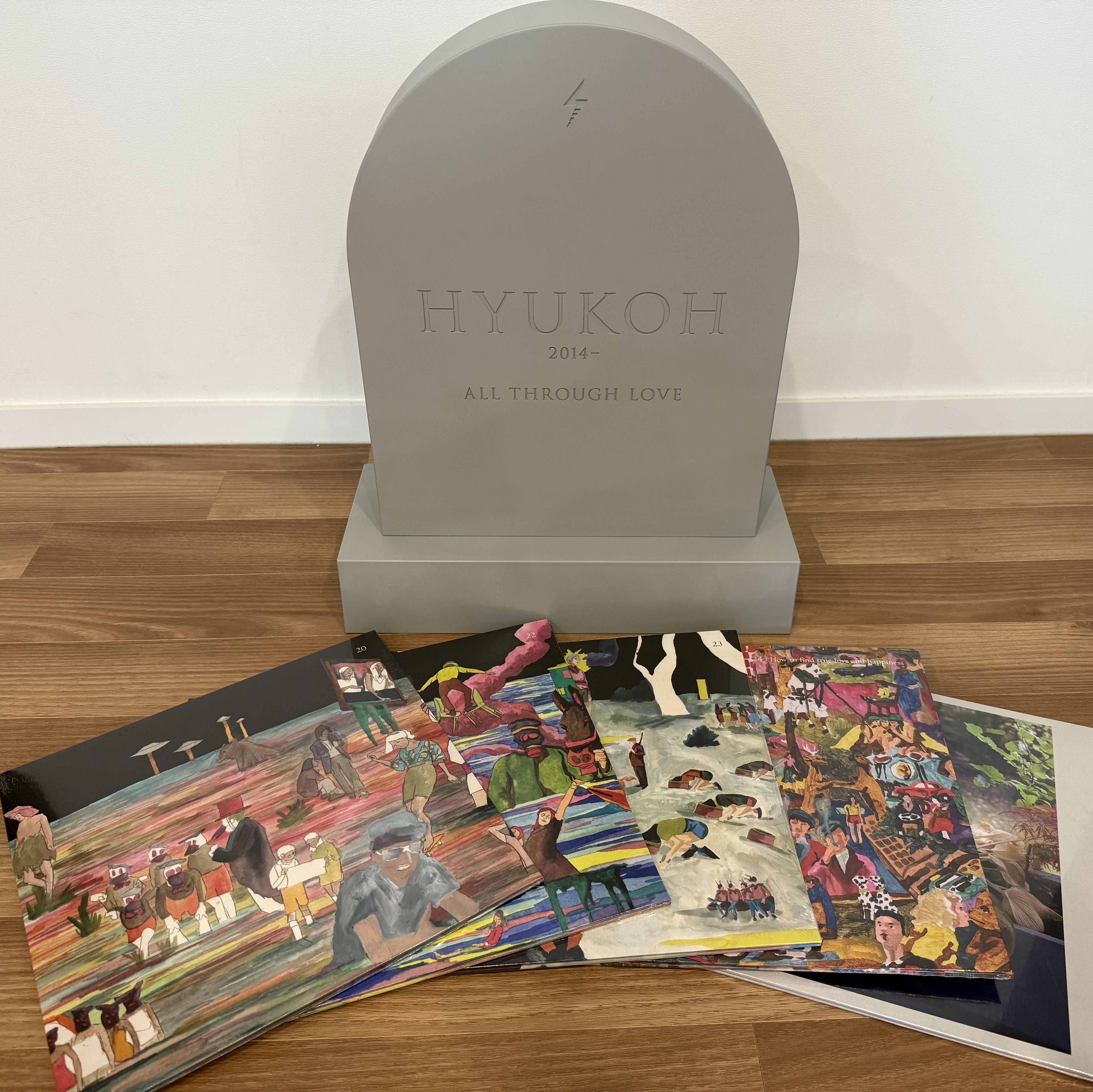HYUKOH x Fragment Design Funeral For A Friend Vinyl Box Set 착용 스타일 - 1