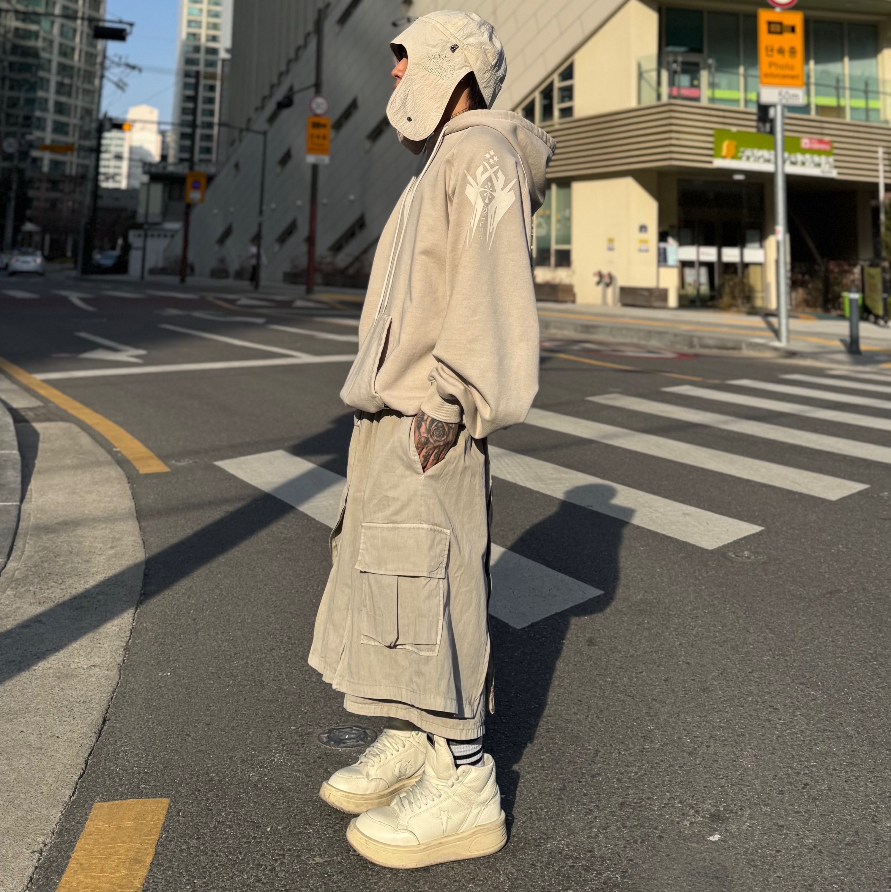 Converse x Drkshdw Turbowpn Egret 착용 스타일