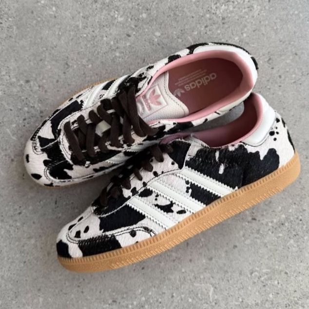 (W) Adidas Samba OG Cow Print 착용 스타일 - 2