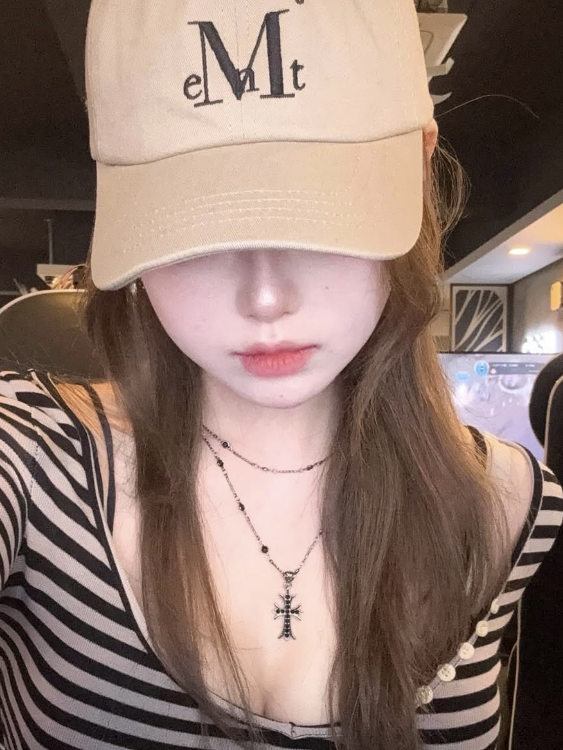 MUCENT Signature Ballcap Beige 착용 스타일 - 2