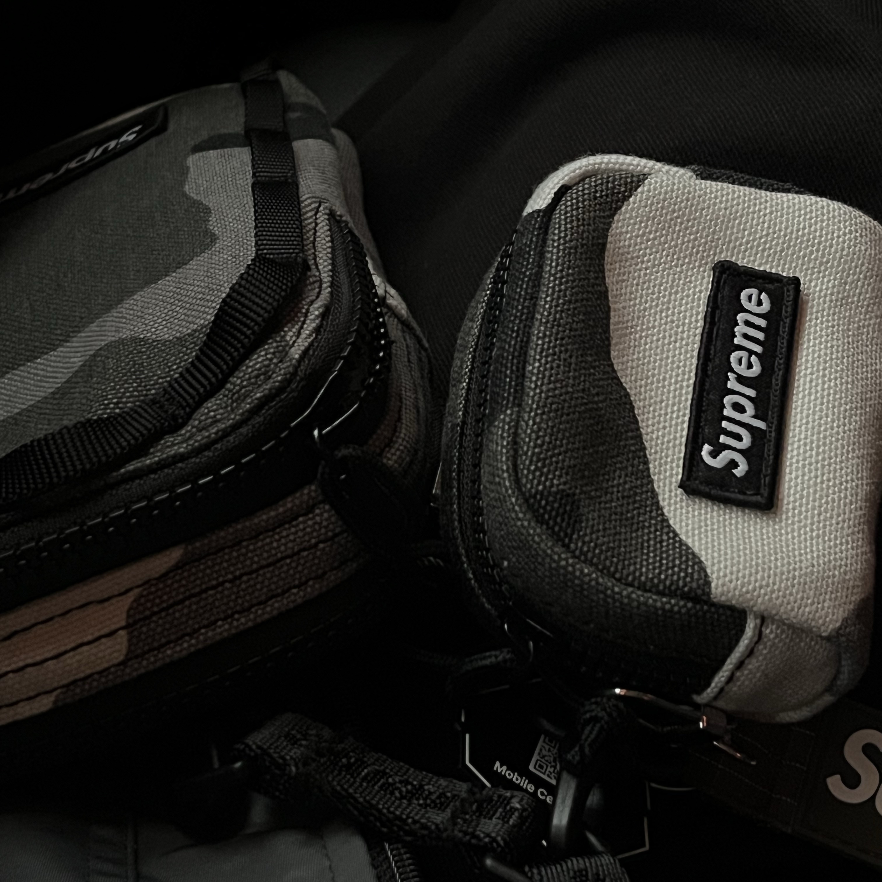 Supreme Camera Bag + Mini Pouch Snow Camo - 25SS, Carhartt Canvas Cap Black 착용 스타일 - 2