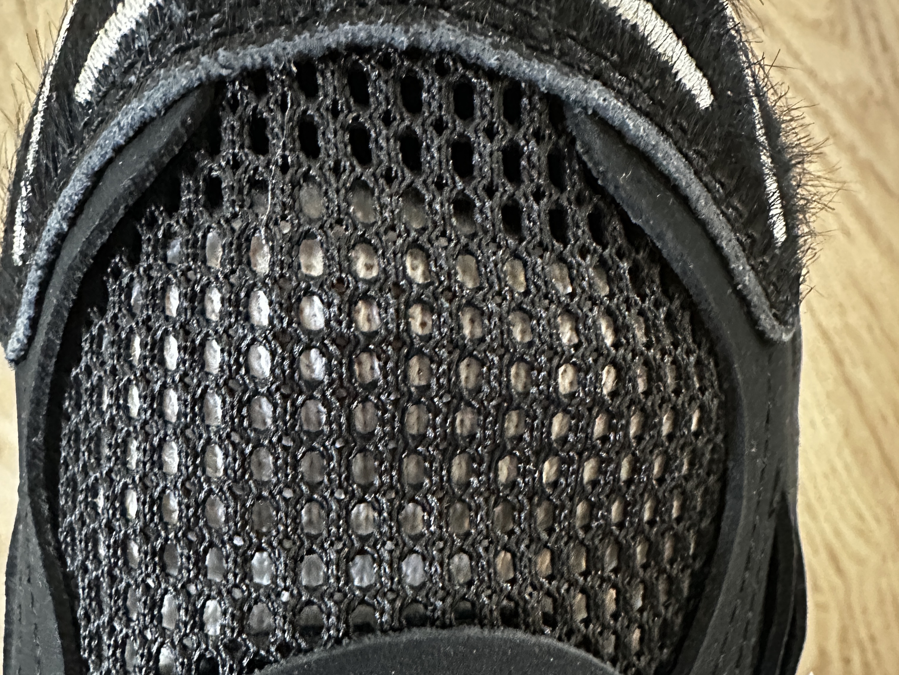 Adidas x Song for the Mute Adistar Cushion Core Black Cream White 착용 스타일 - 3