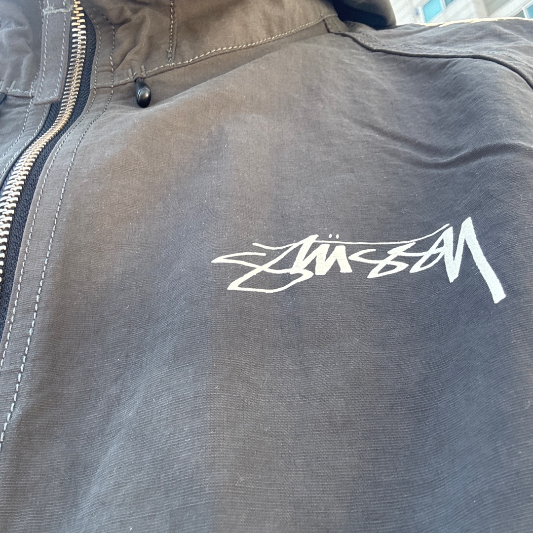 Stussy Wave Dye Beach Shell Jacket Black 착용 스타일