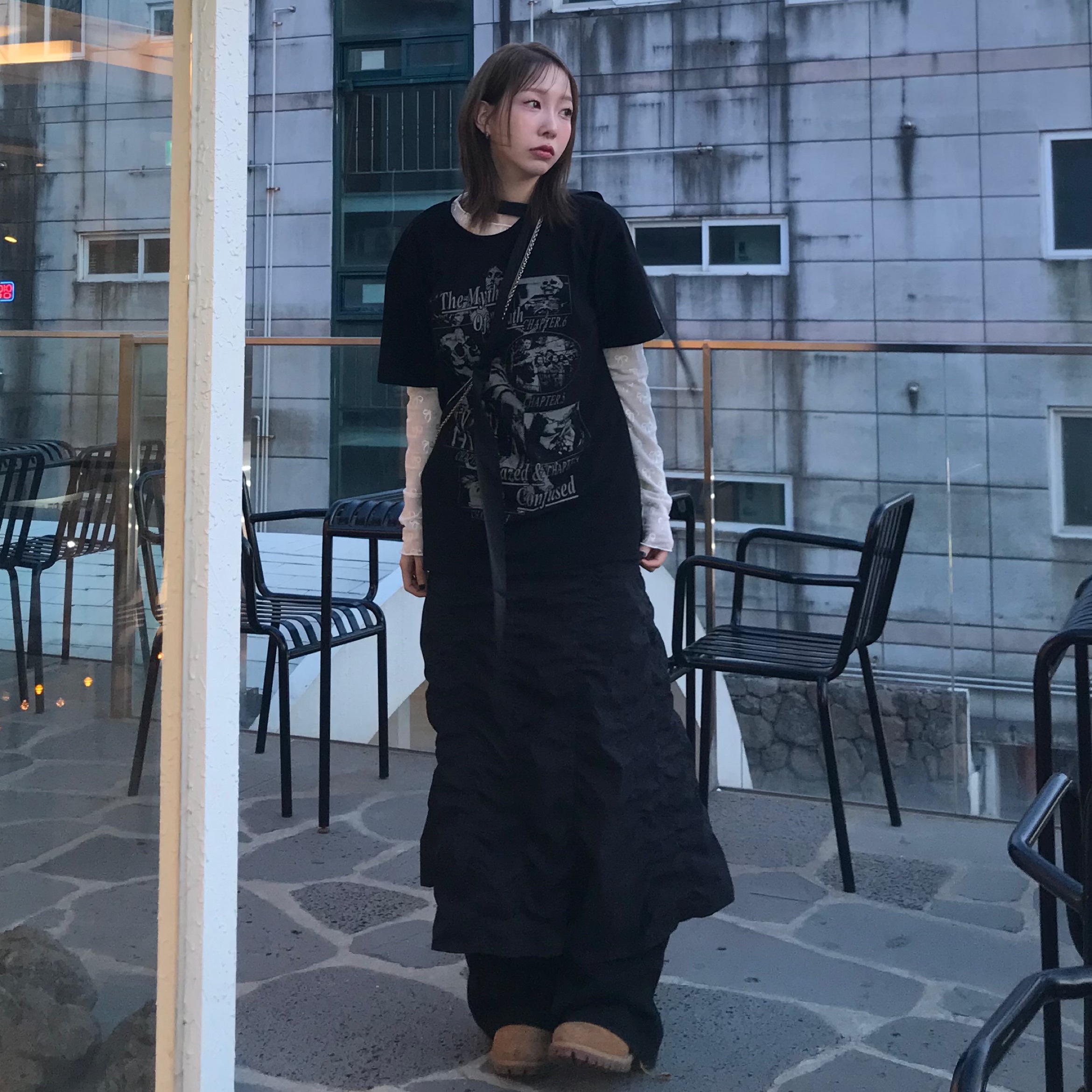 DEFYCLUBROBBERS Dazed and Confused T-shirts 착용 스타일