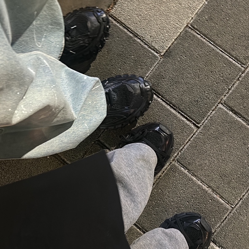 Balenciaga Defender Sneakers Black, Balenciaga 3XL Sneakers Black 착용 스타일
