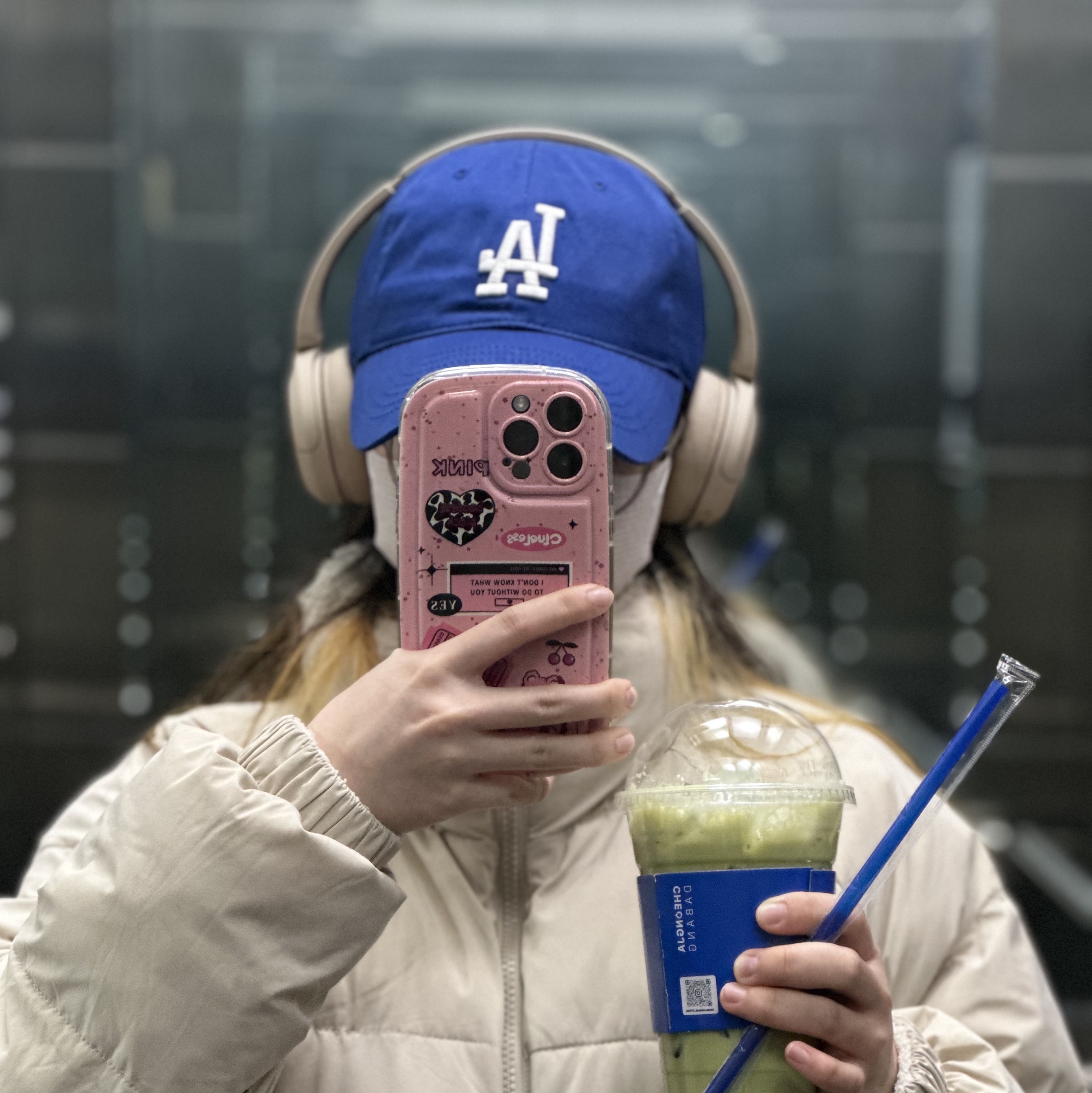 Sony WH-CH520 Beige (Sony Korea Ver.) 착용 스타일