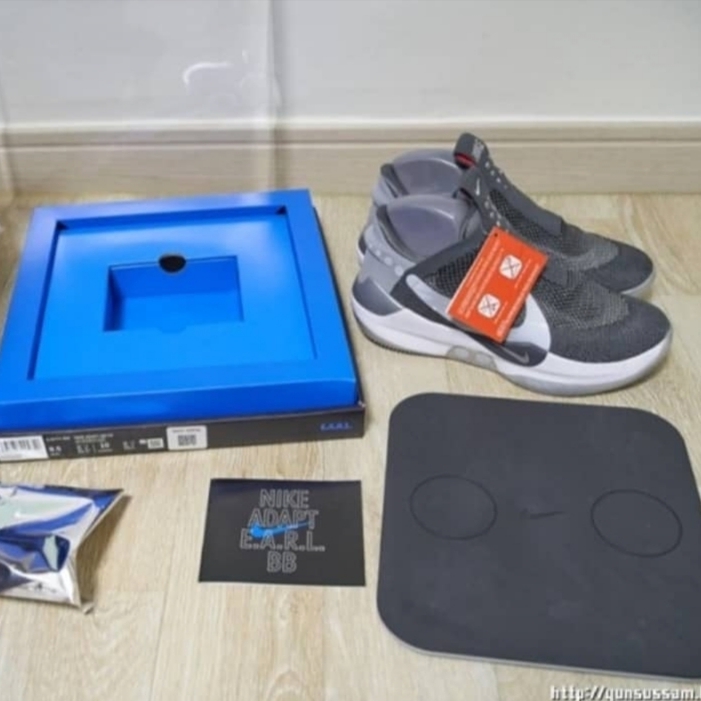 Nike Adapt BB Dark Grey (KR Charger) 착용 스타일 - 1