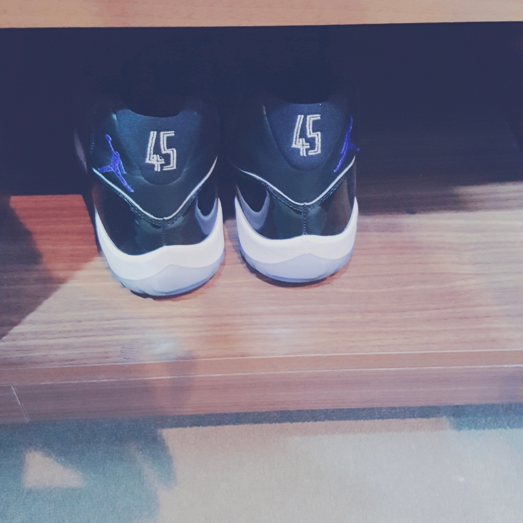 Jordan 11 Retro Space Jam 2016 착용 스타일 - 1